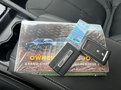 2025 Jeep Grand Cherokee Laredo X