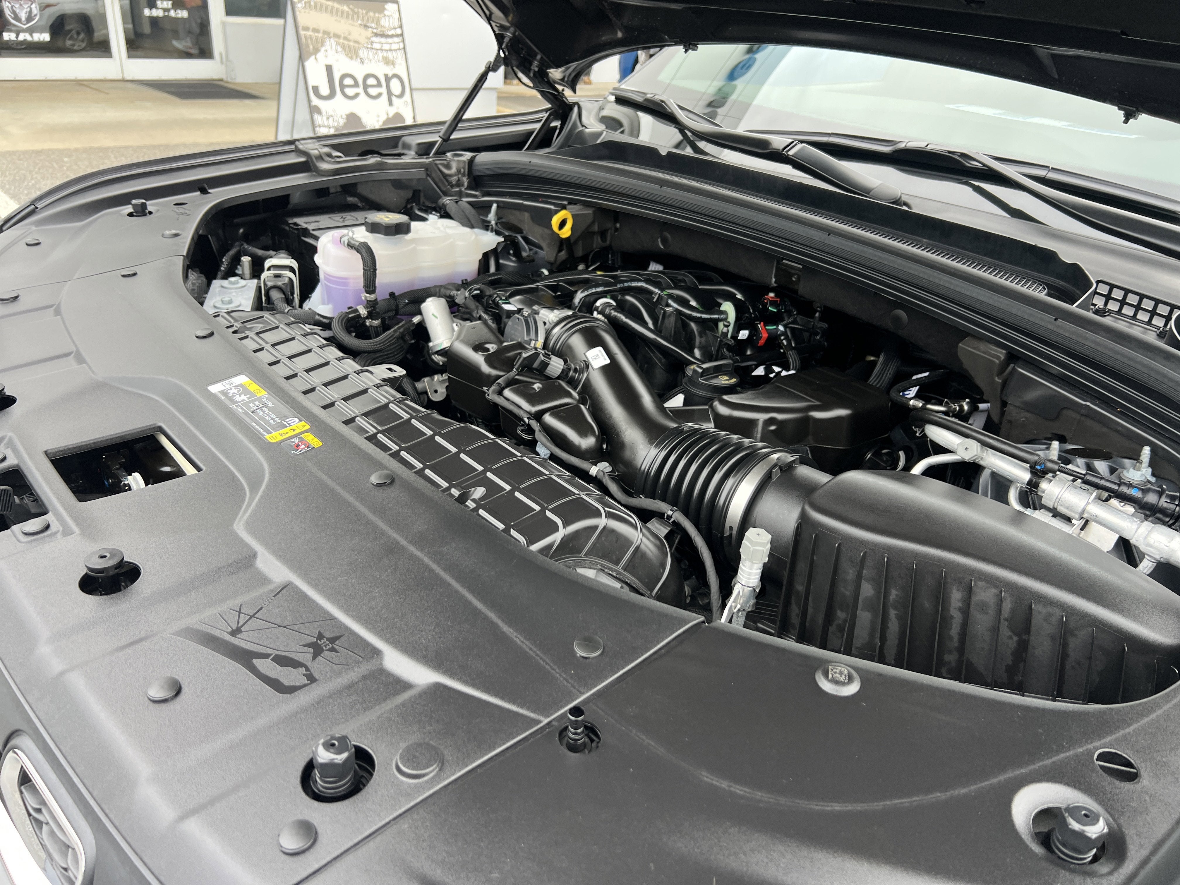 2025 Jeep Grand Cherokee Laredo X