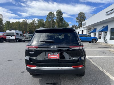 2027 Jeep Grand Cherokee Laredo X