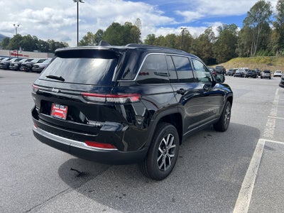 2027 Jeep Grand Cherokee Laredo X