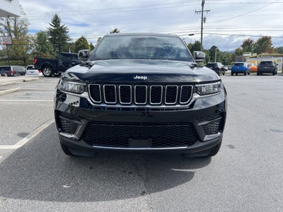 2027 Jeep Grand Cherokee Laredo X