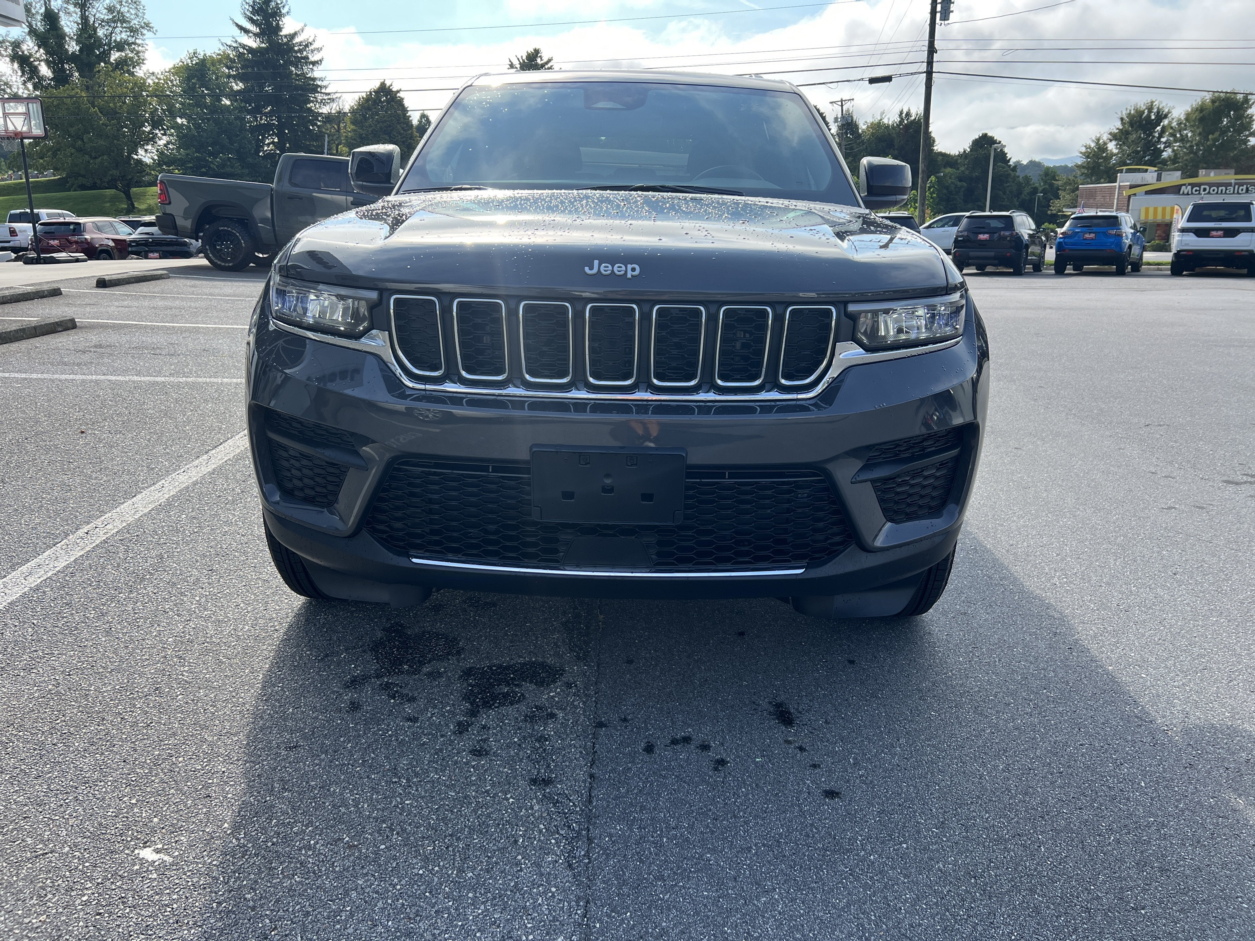 2025 Jeep Grand Cherokee Laredo X