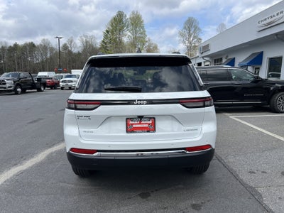 2026 Jeep Grand Cherokee Laredo