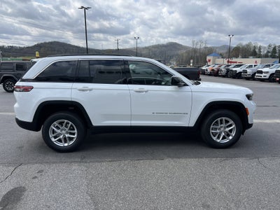 2026 Jeep Grand Cherokee Laredo