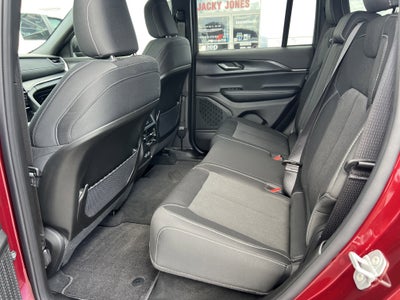 2025 Jeep Grand Cherokee Laredo X