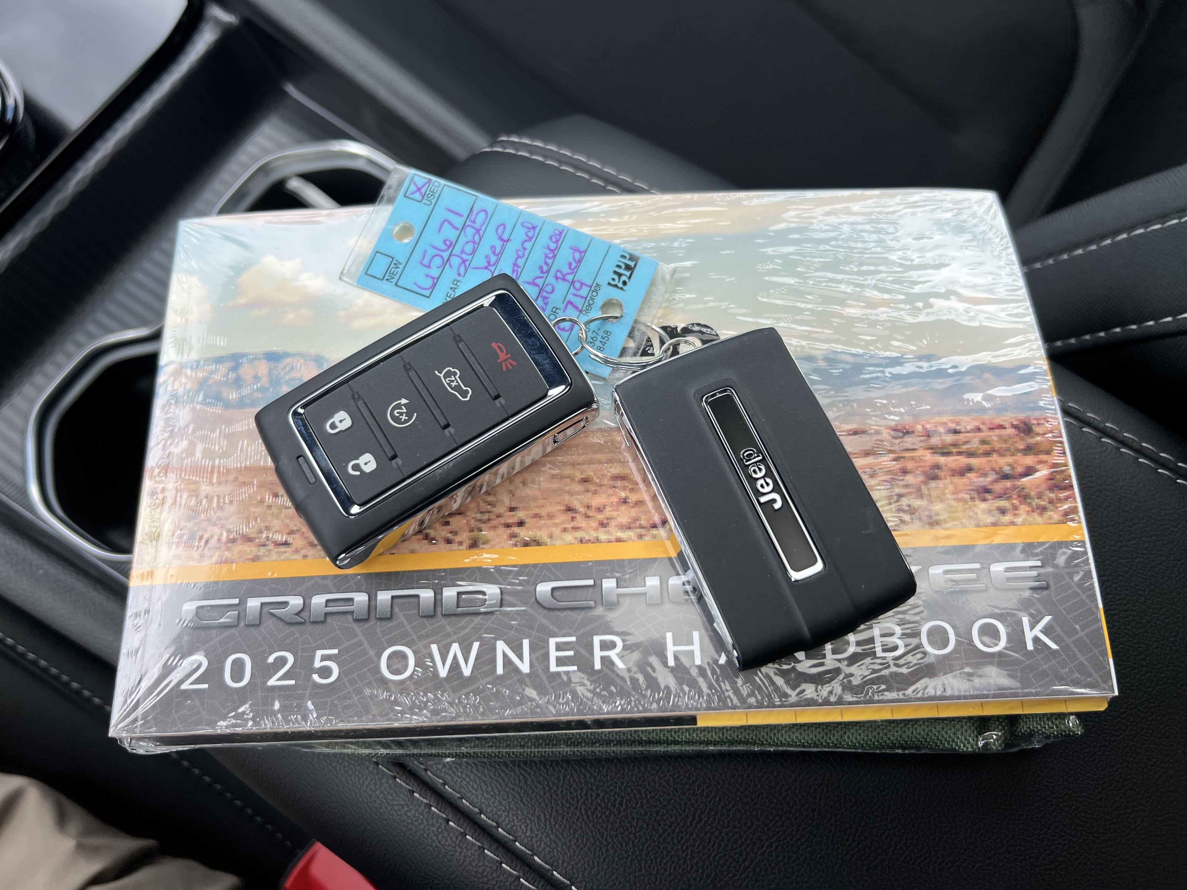 2025 Jeep Grand Cherokee Laredo X