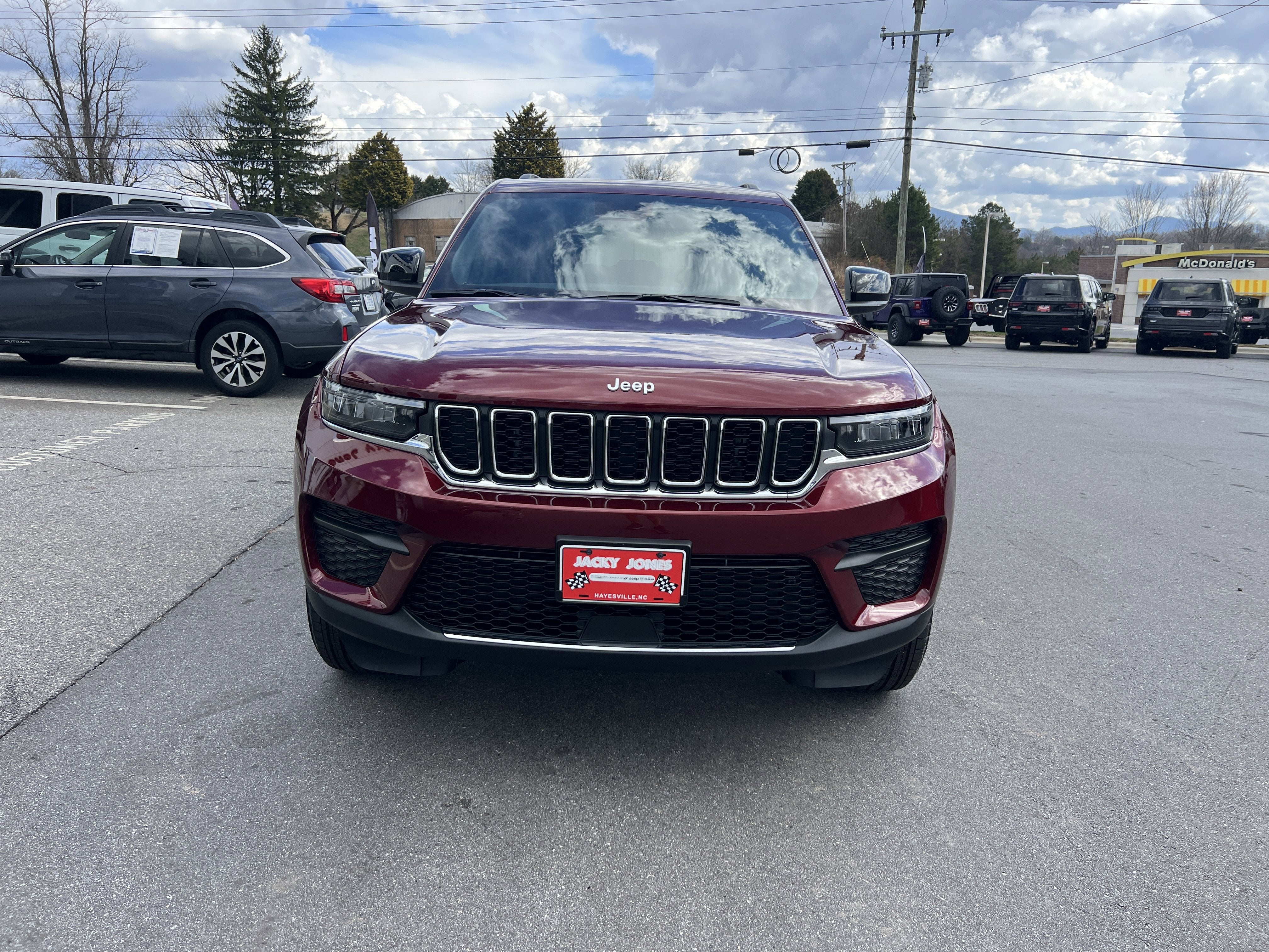 2025 Jeep Grand Cherokee Laredo X