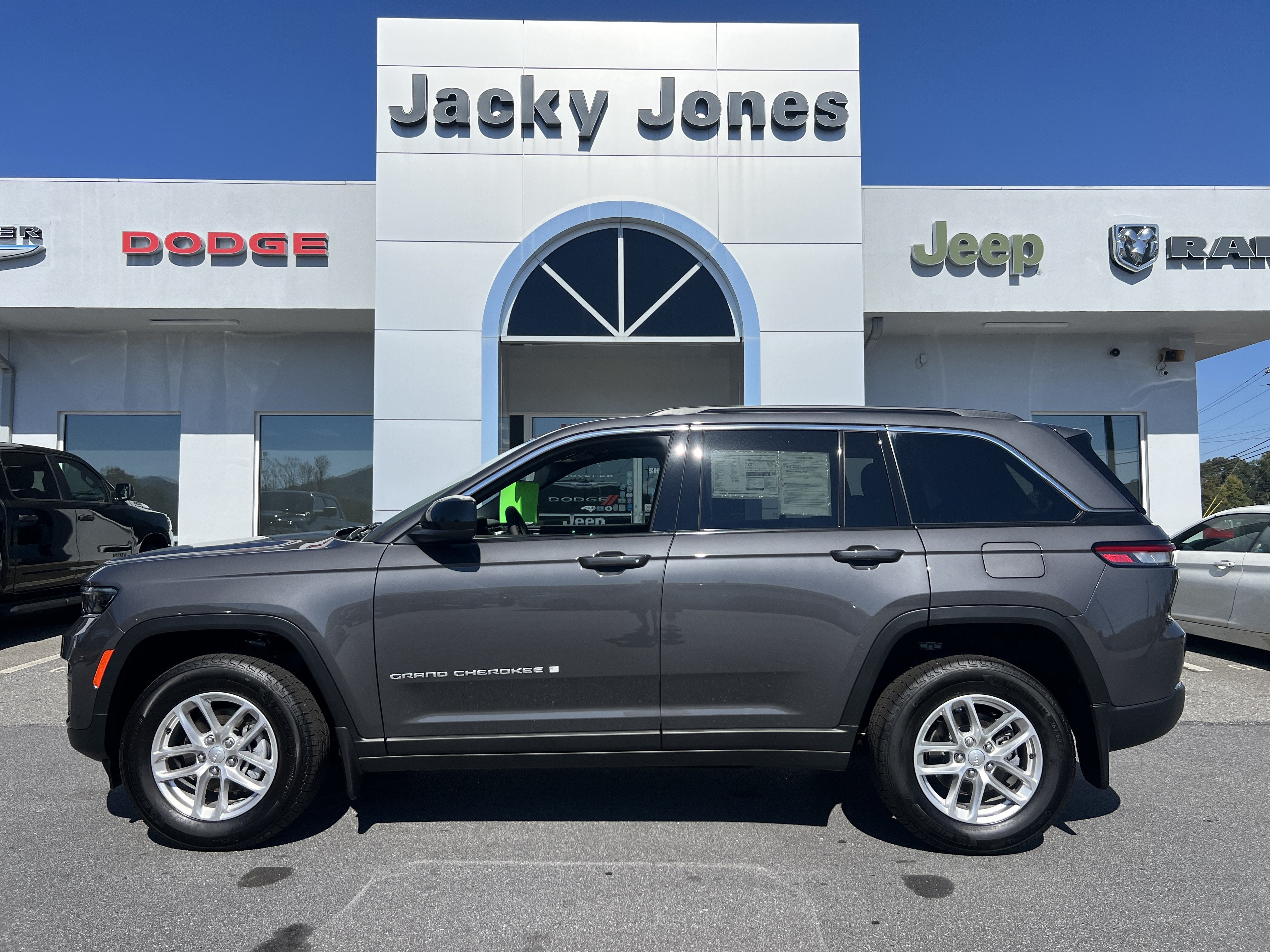 2026 Jeep Grand Cherokee