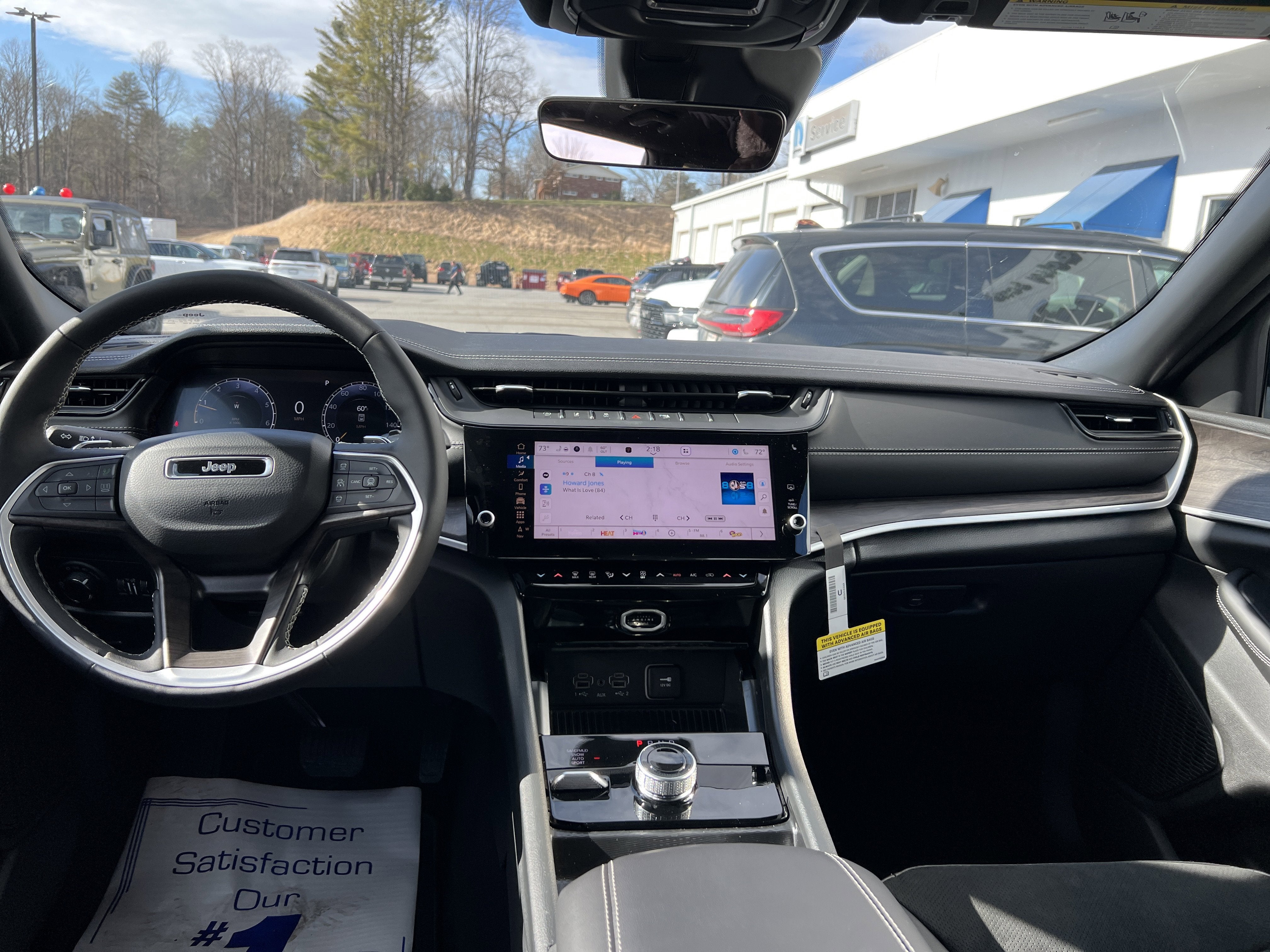 2026 Jeep Grand Cherokee Laredo Altitude