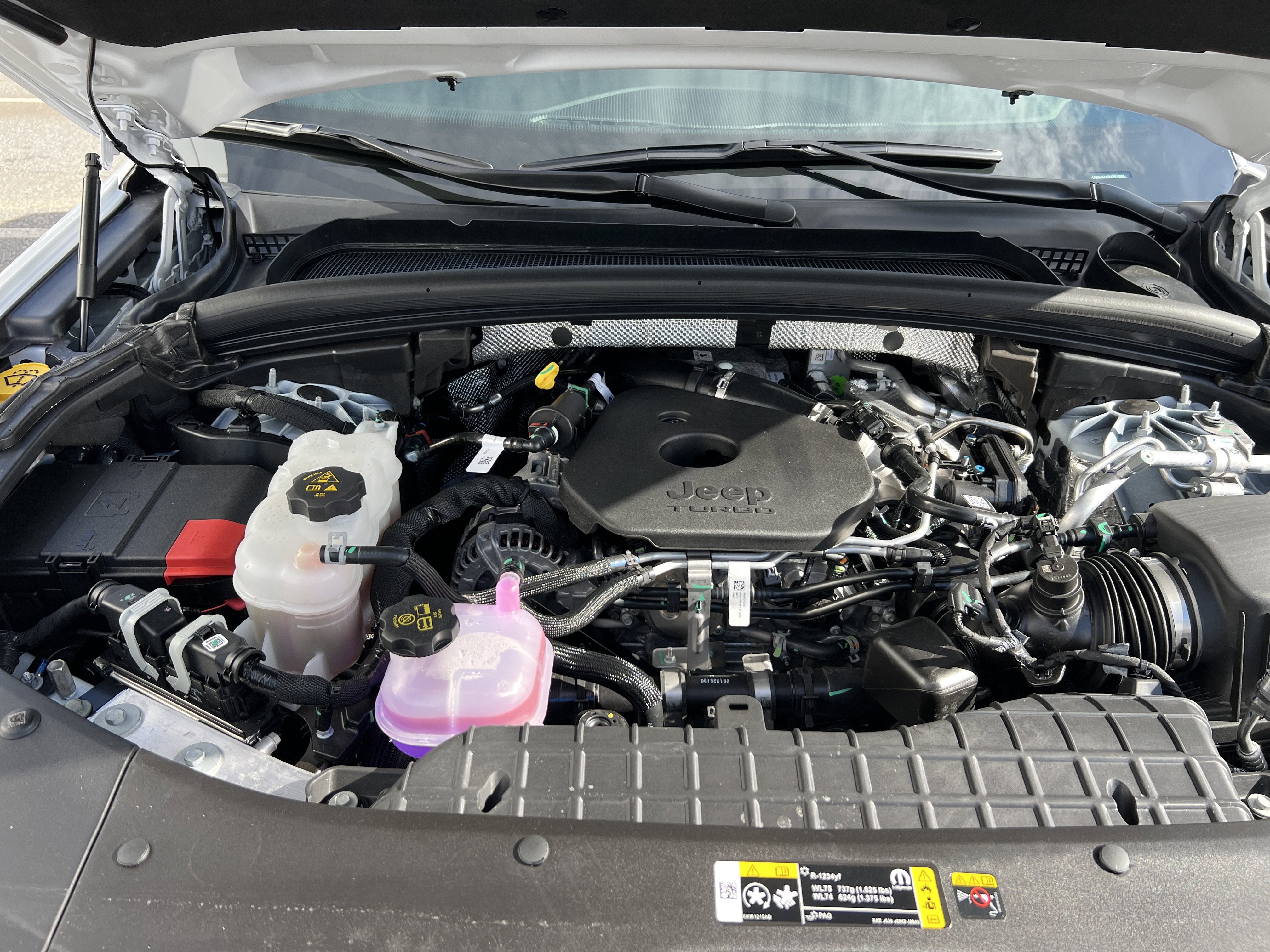 2026 Jeep Grand Cherokee Laredo Altitude