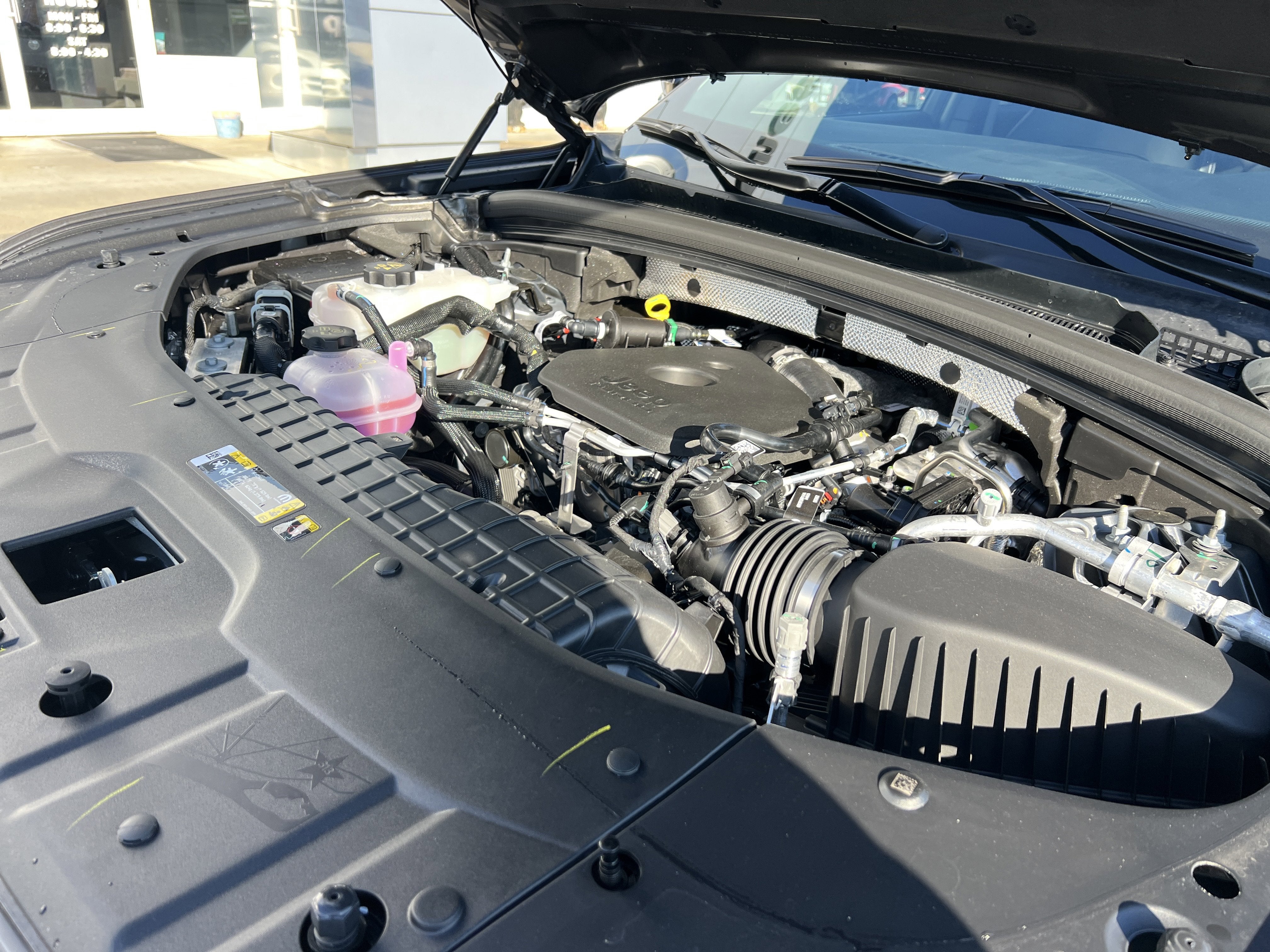 2026 Jeep Grand Cherokee Laredo Altitude