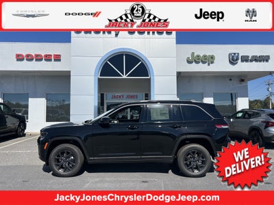 2027 Jeep Grand Cherokee Laredo Altitude