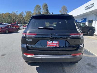 2027 Jeep Grand Cherokee Laredo Altitude