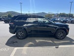 2027 Jeep Grand Cherokee Laredo Altitude