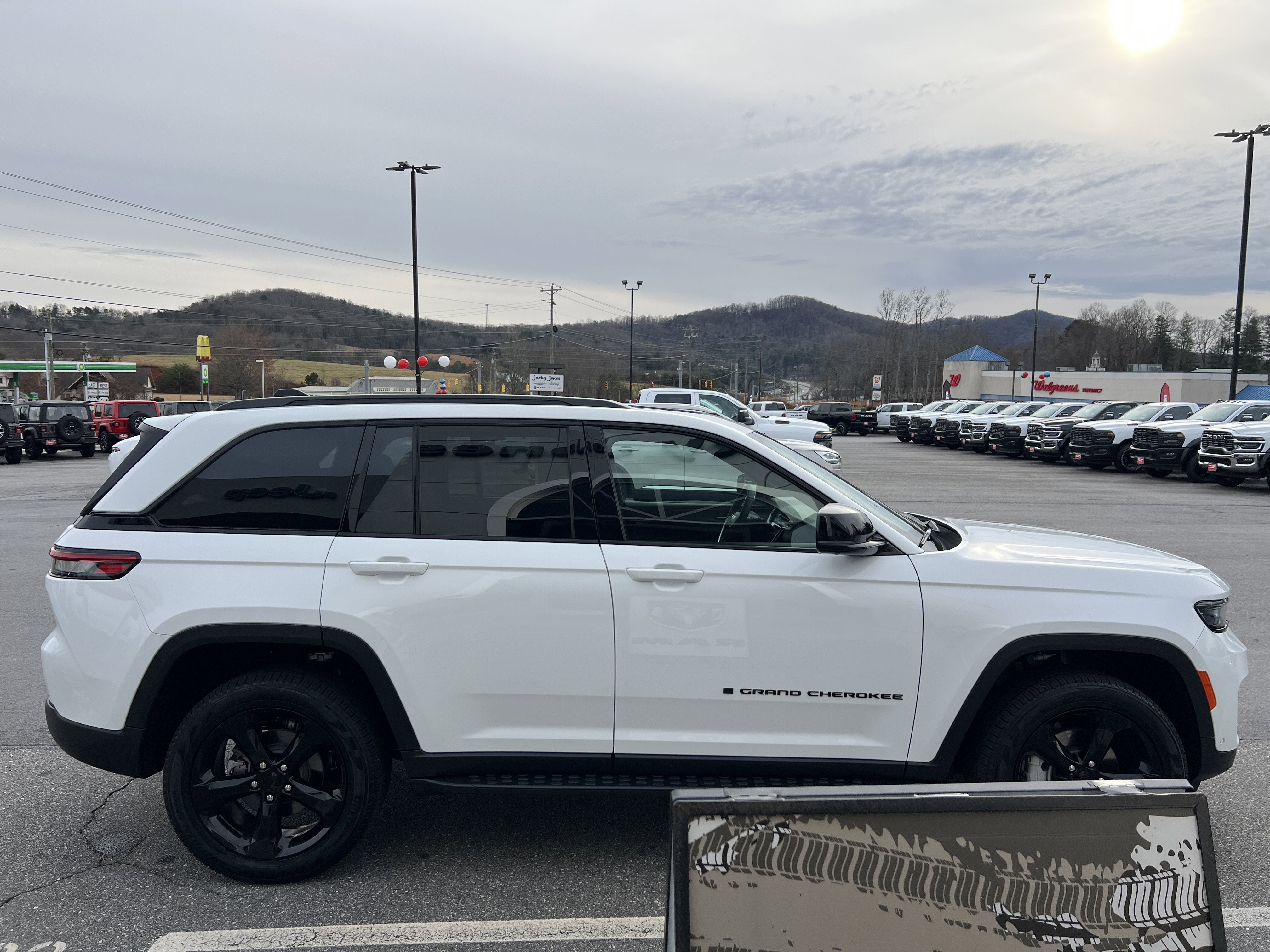 2024 Jeep Grand Cherokee Limited