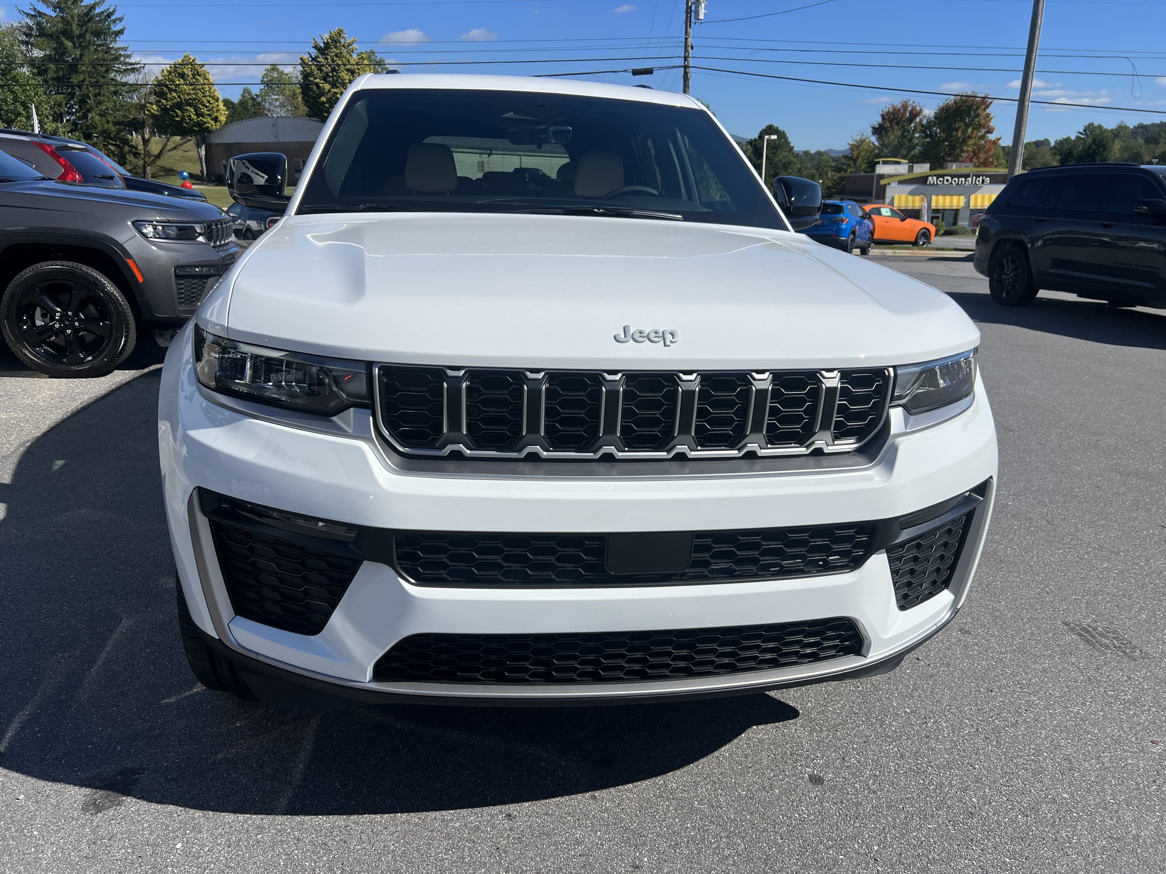2027 Jeep Grand Cherokee Limited