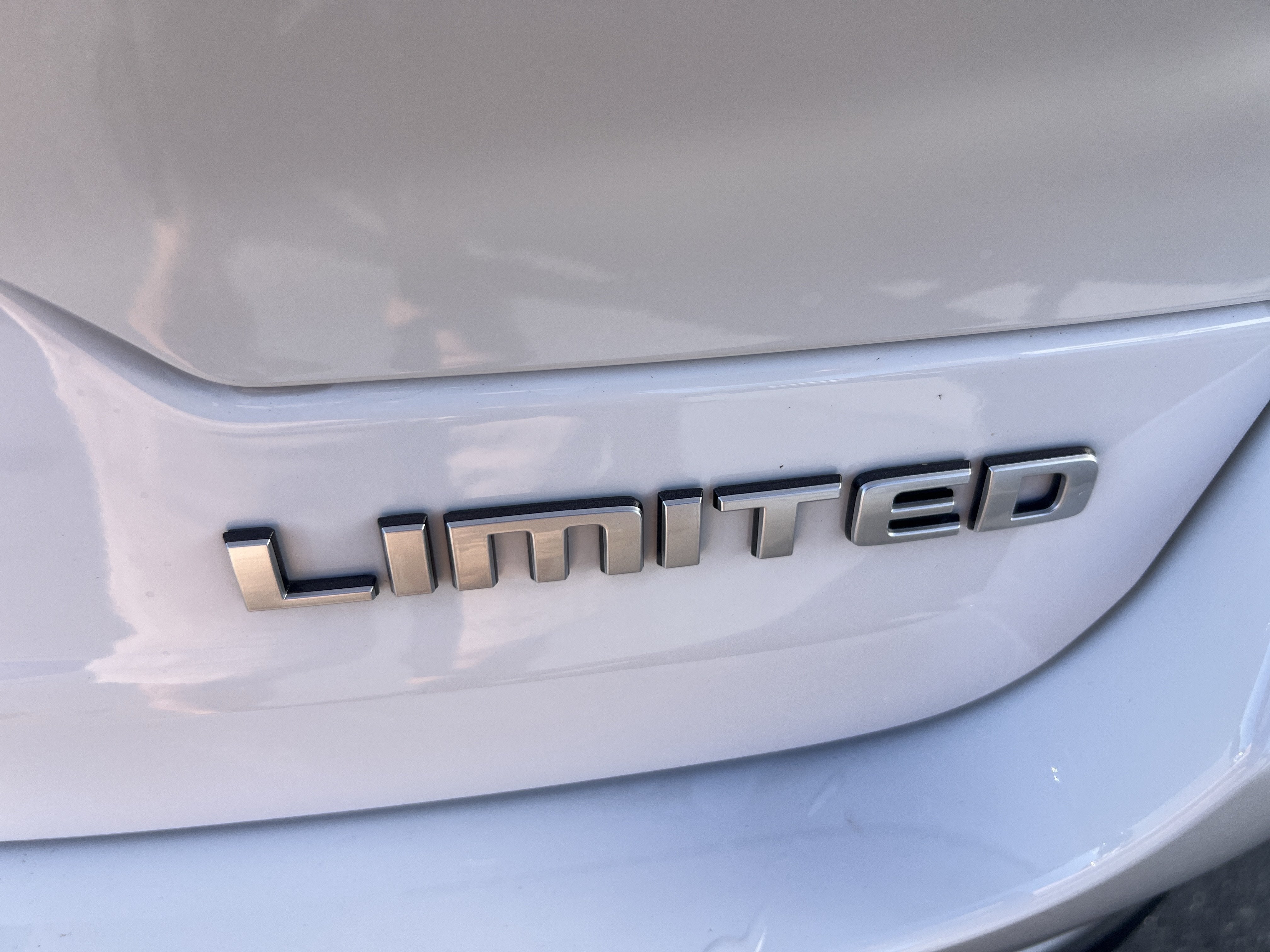 2027 Jeep Grand Cherokee Limited