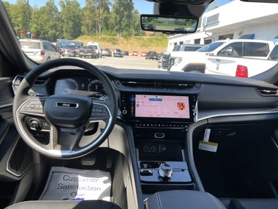 2027 Jeep Grand Cherokee Limited Reserve