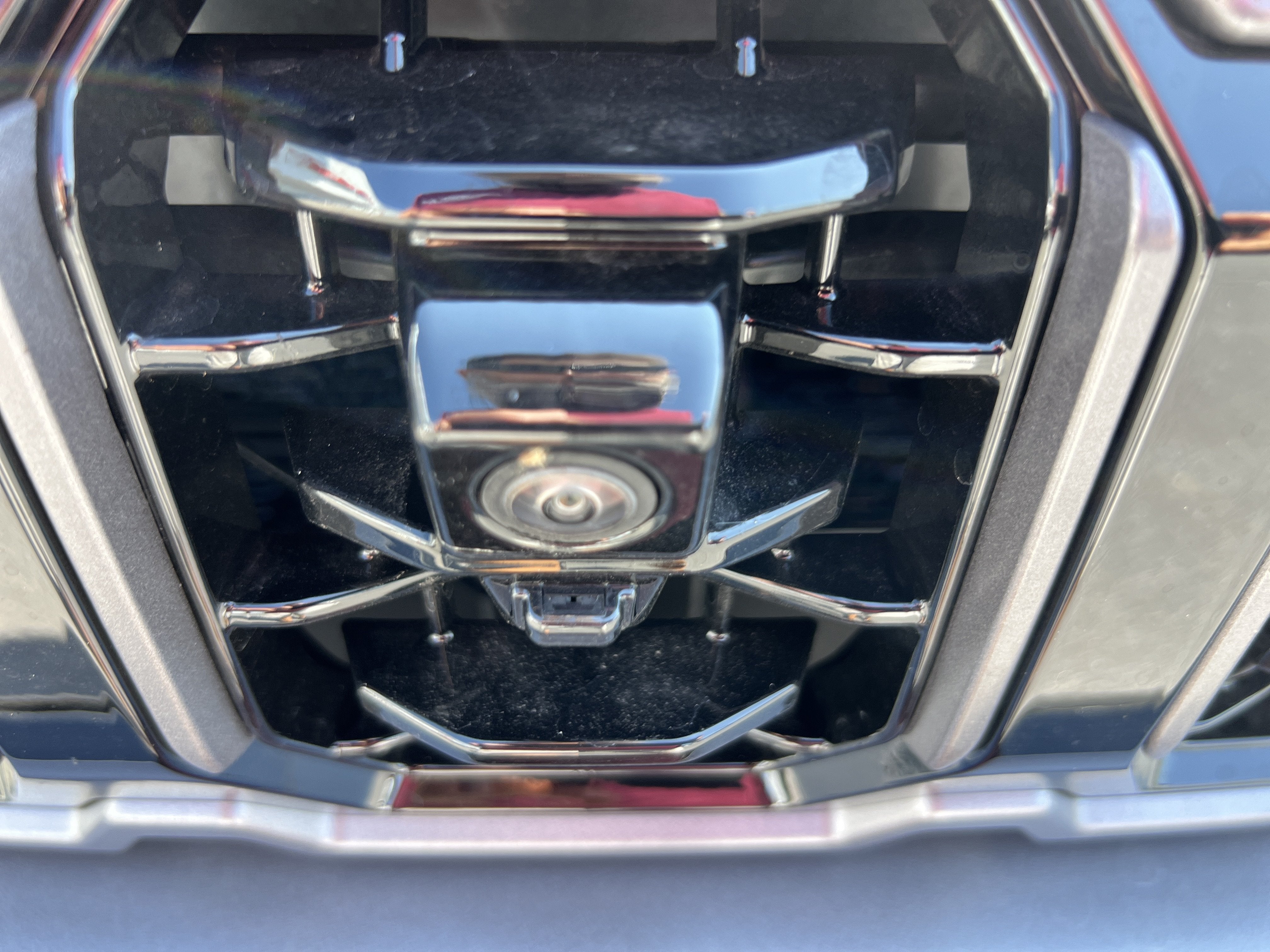 2027 Jeep Grand Cherokee Limited Reserve