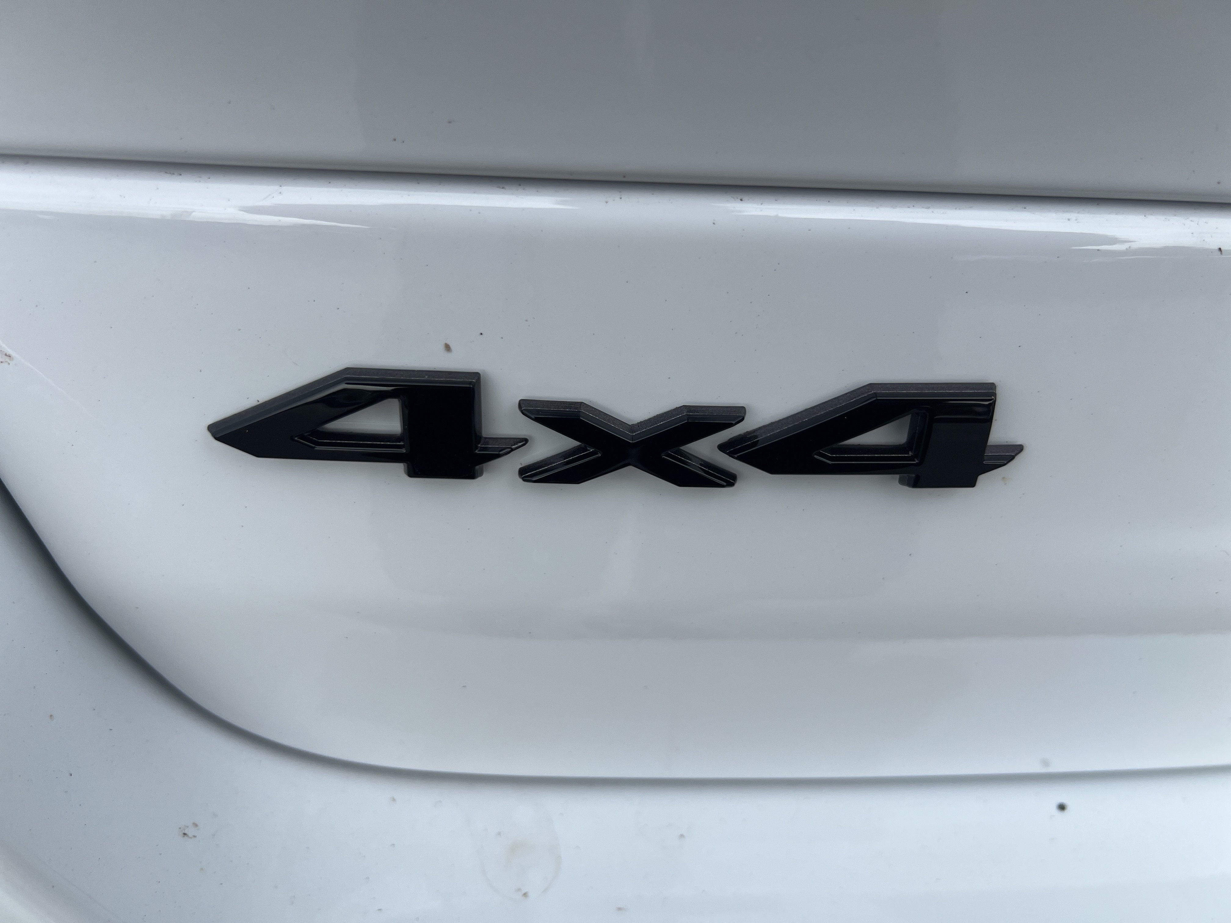 2027 Jeep Grand Cherokee Limited Reserve