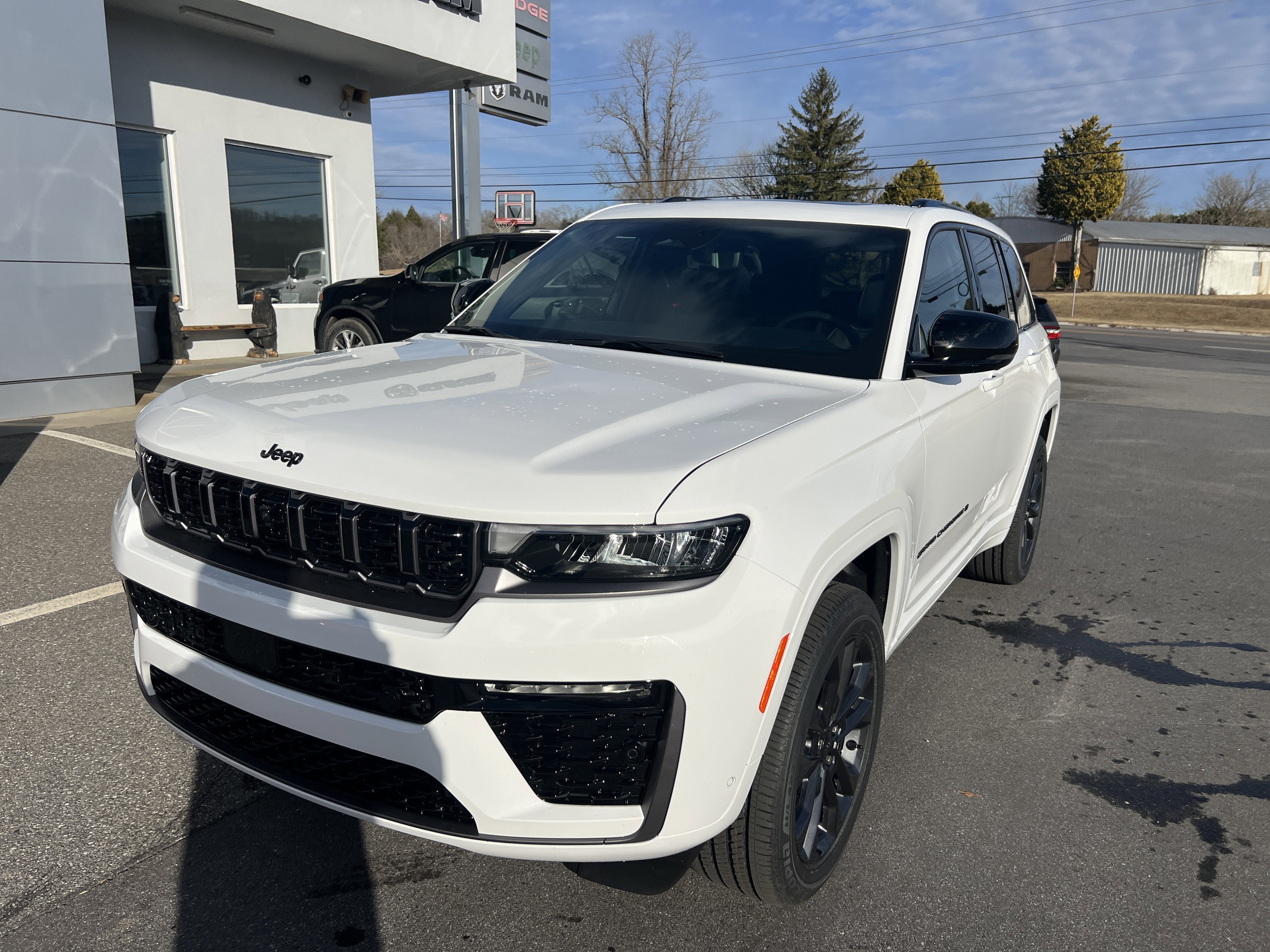 2026 Jeep Grand Cherokee Limited Reserve