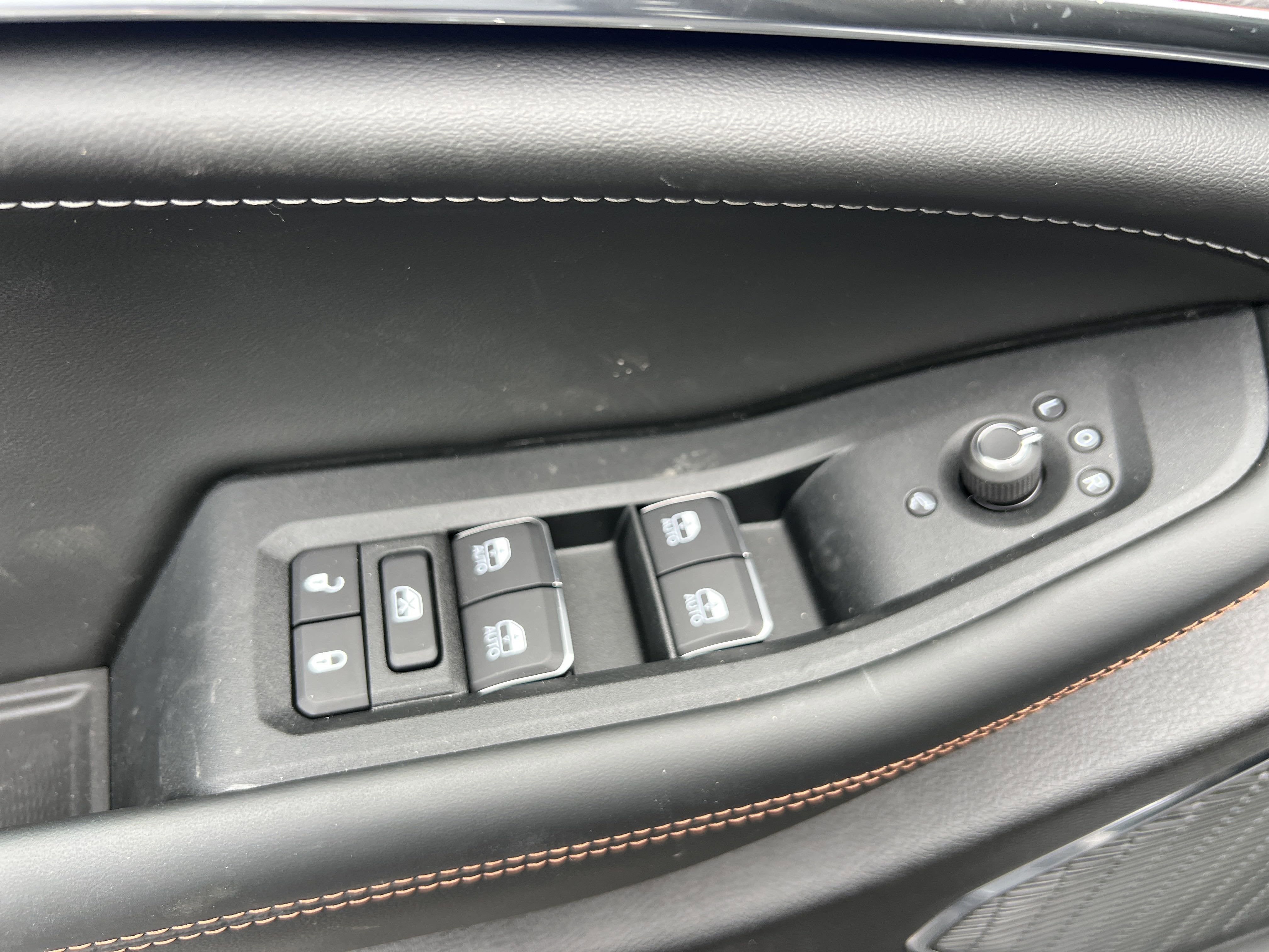 2025 Jeep Grand Cherokee Overland