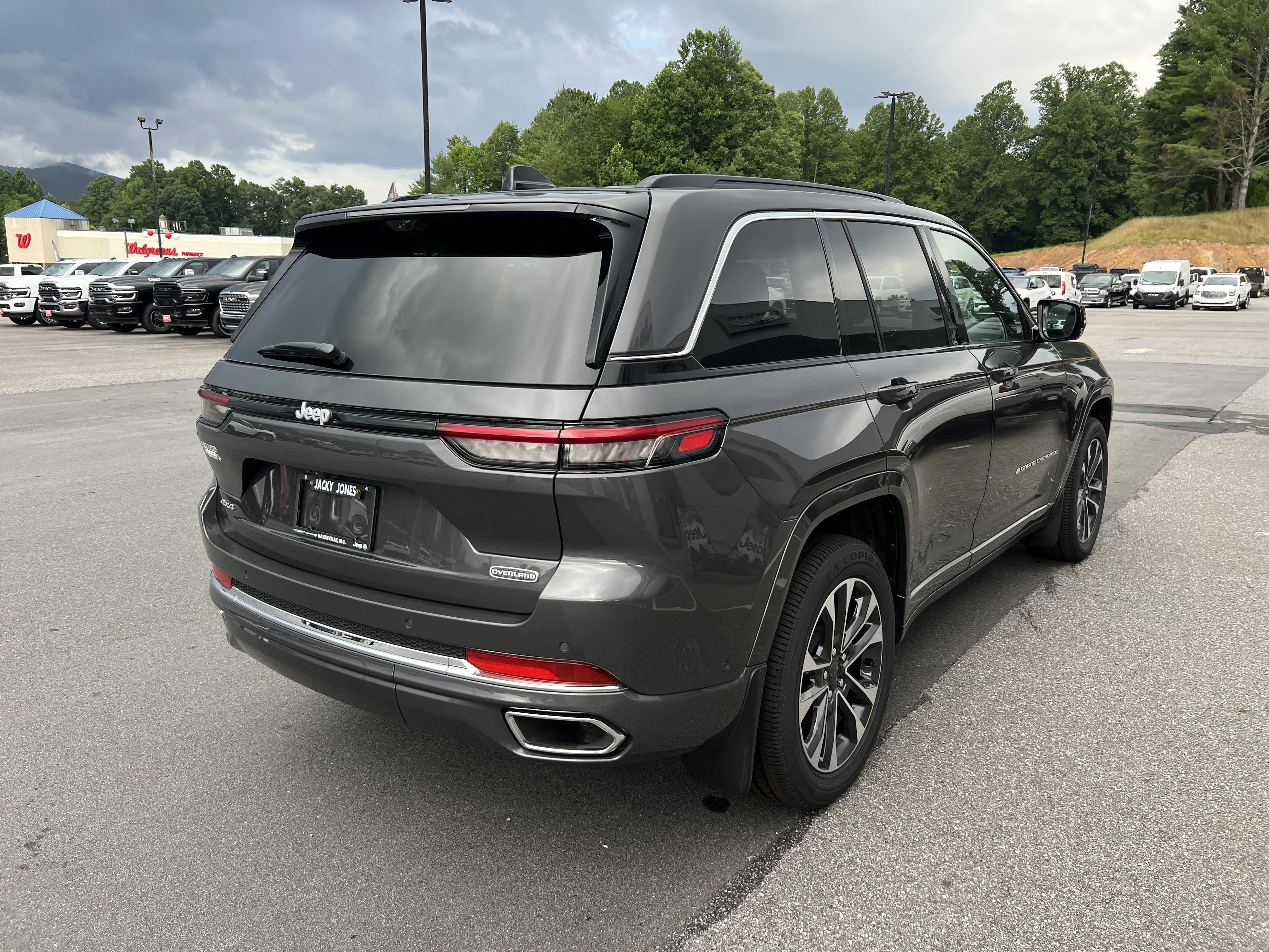 2025 Jeep Grand Cherokee Overland