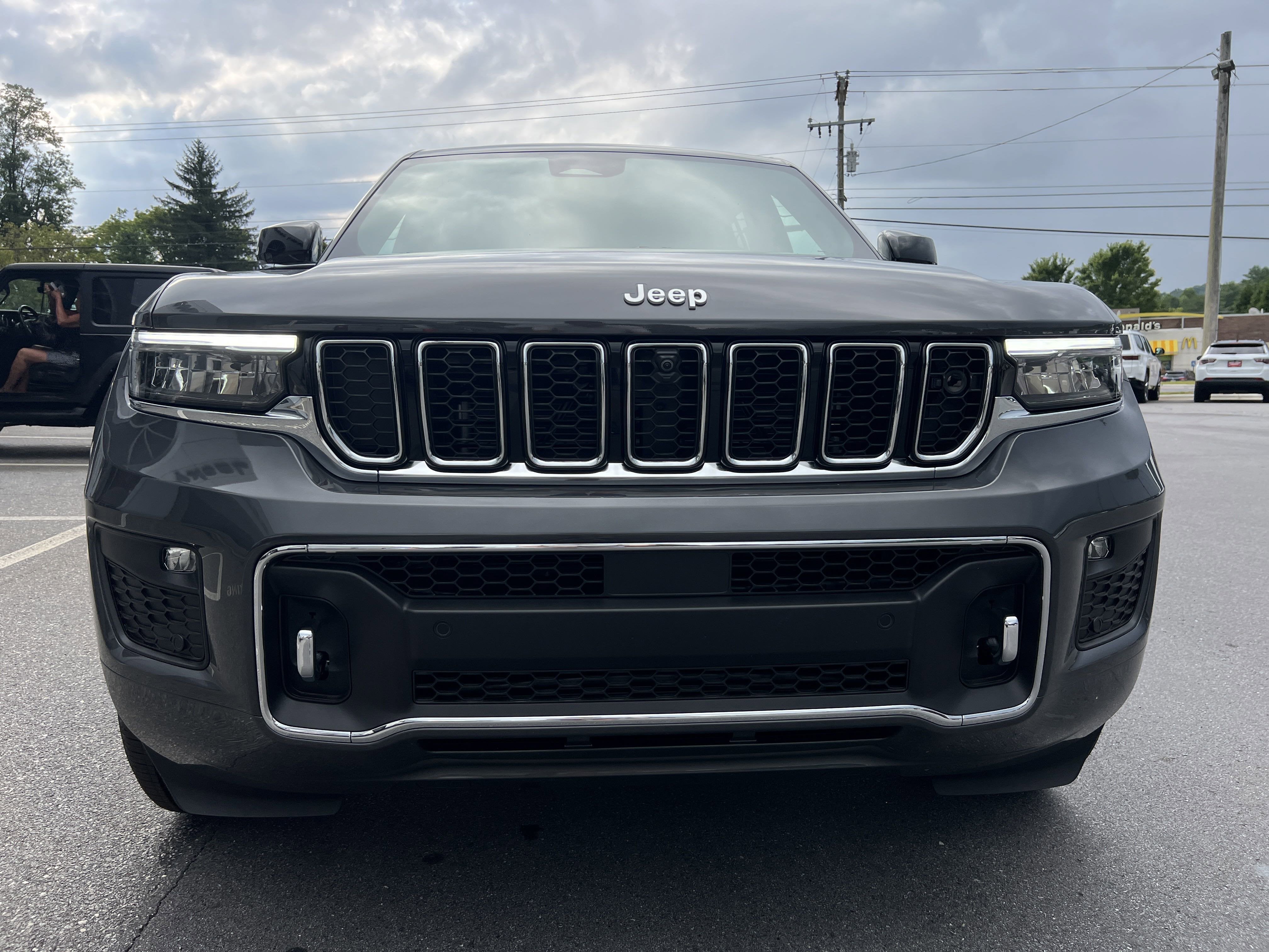 2025 Jeep Grand Cherokee Overland