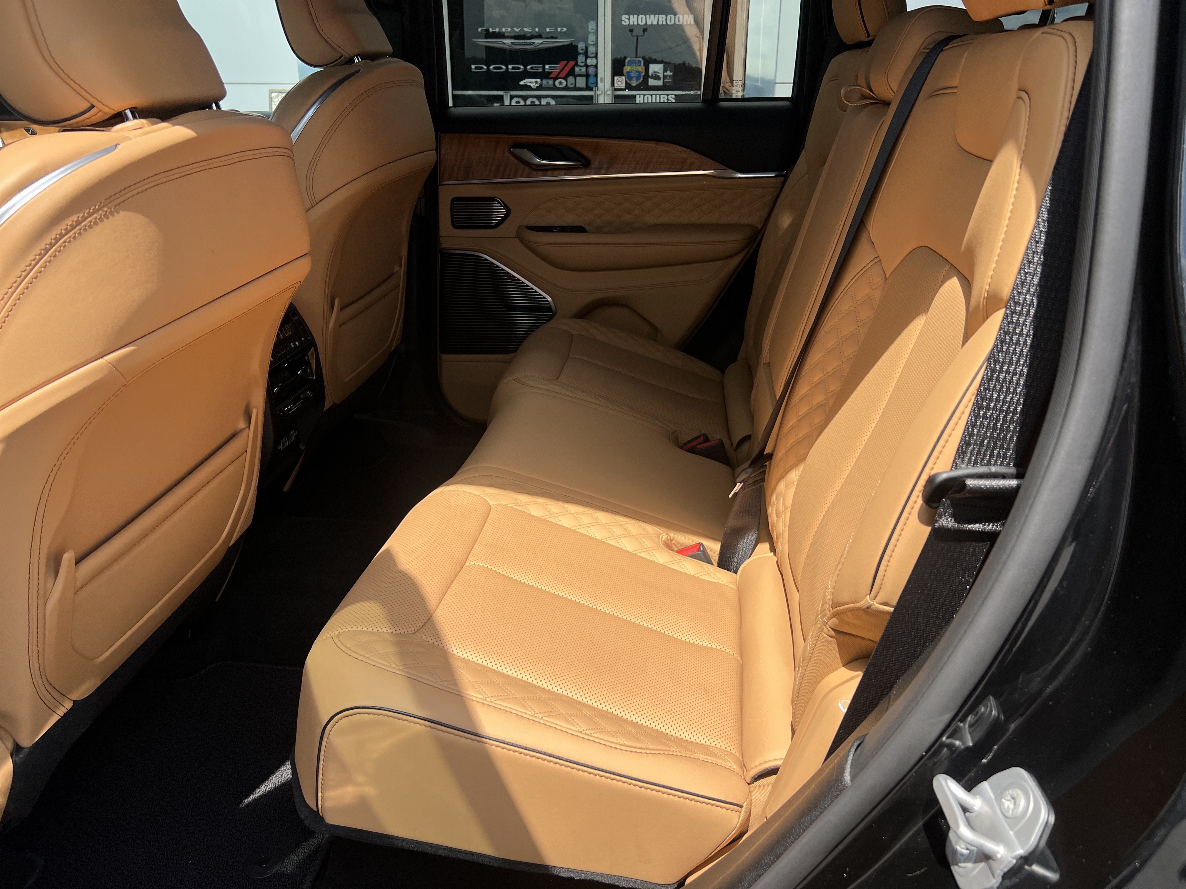 2025 Jeep Grand Cherokee Summit Reserve