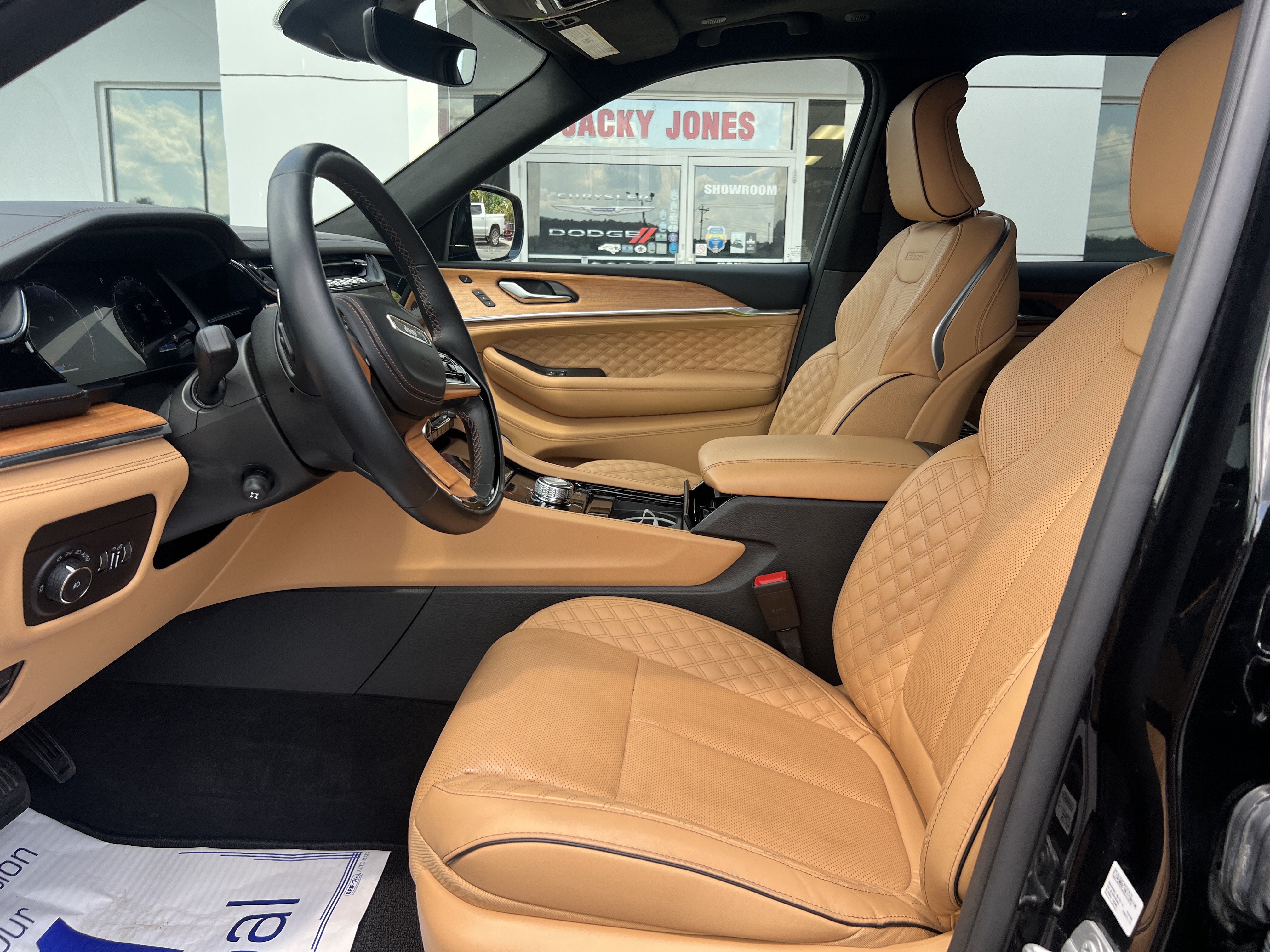 2025 Jeep Grand Cherokee Summit Reserve
