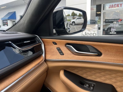 2025 Jeep Grand Cherokee Summit Reserve