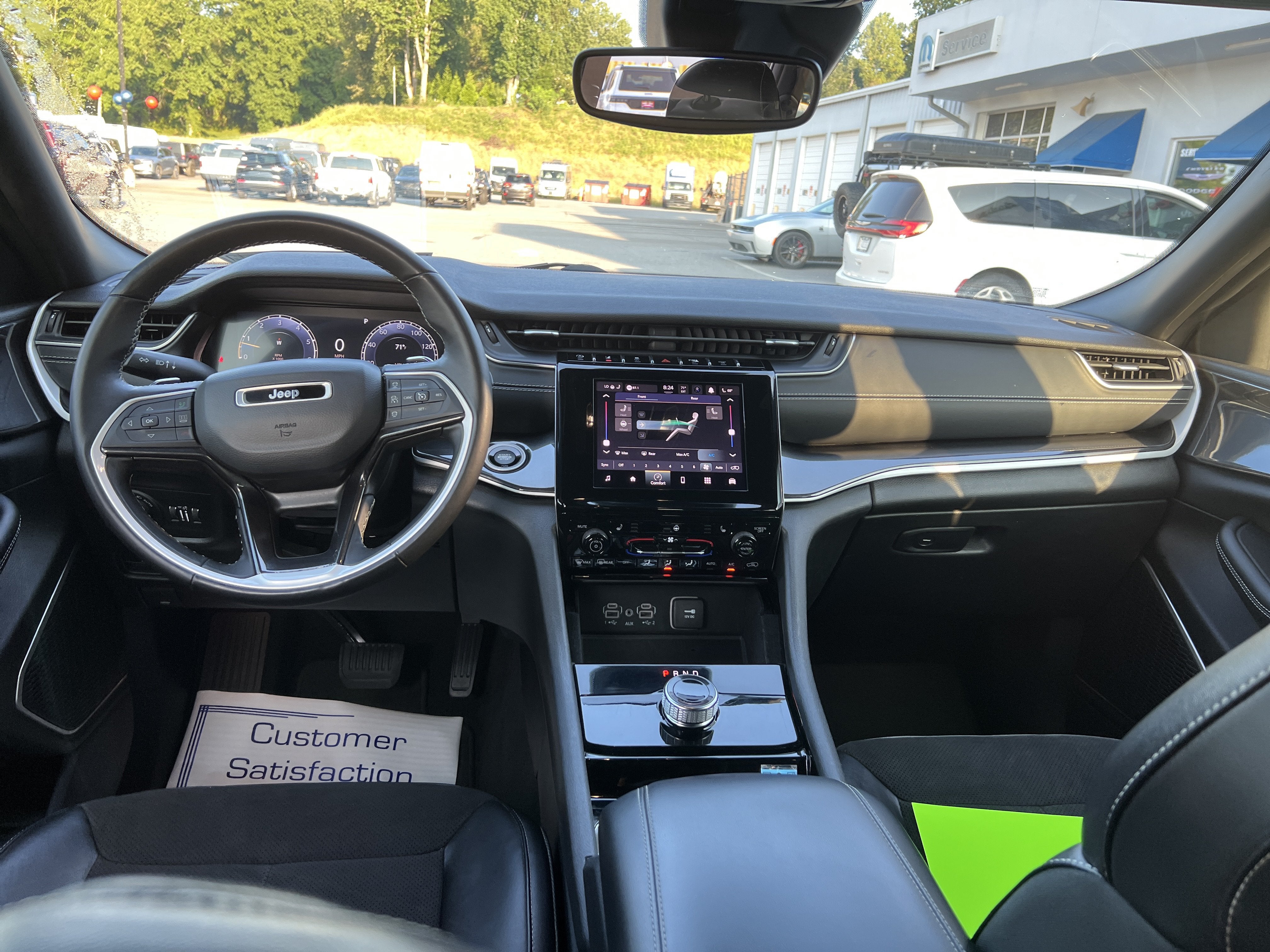 2022 Jeep Grand Cherokee L Altitude