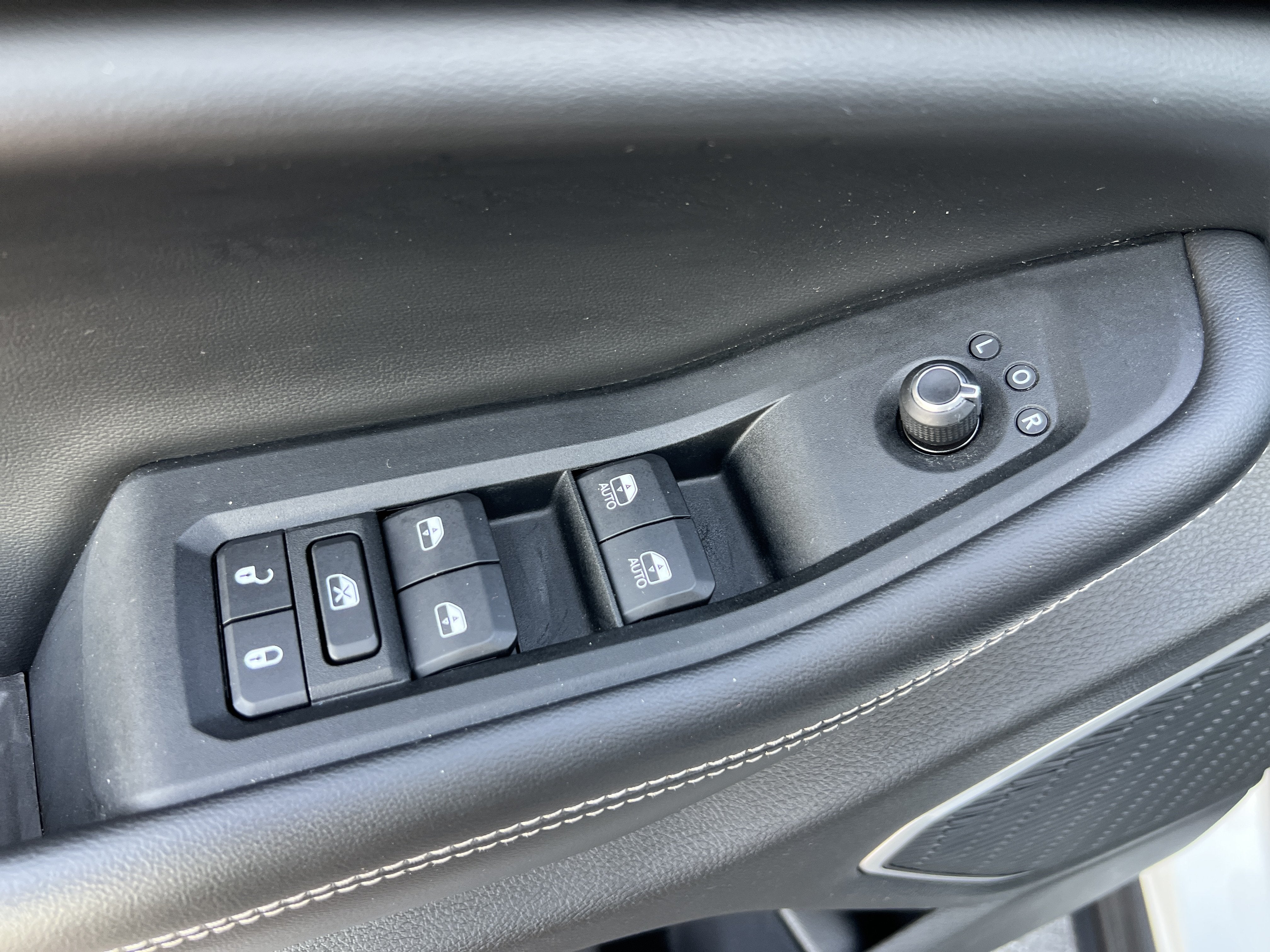 2022 Jeep Grand Cherokee L Altitude