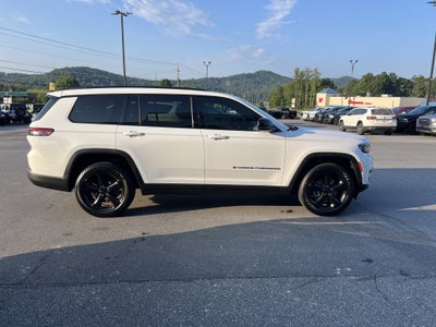 2022 Jeep Grand Cherokee L Altitude