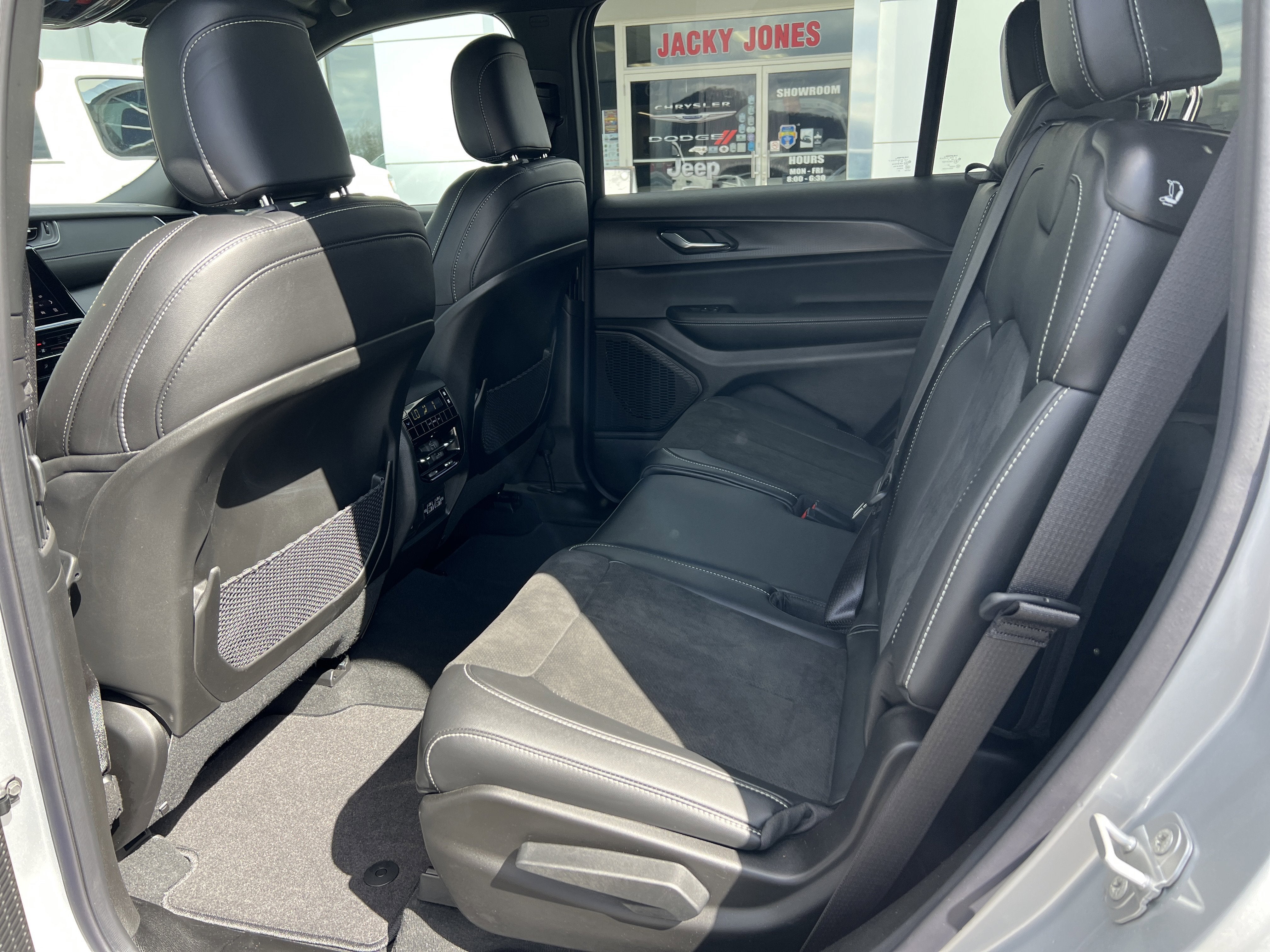 2025 Jeep Grand Cherokee L Altitude X