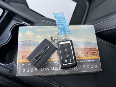 2025 Jeep Grand Cherokee L Altitude X