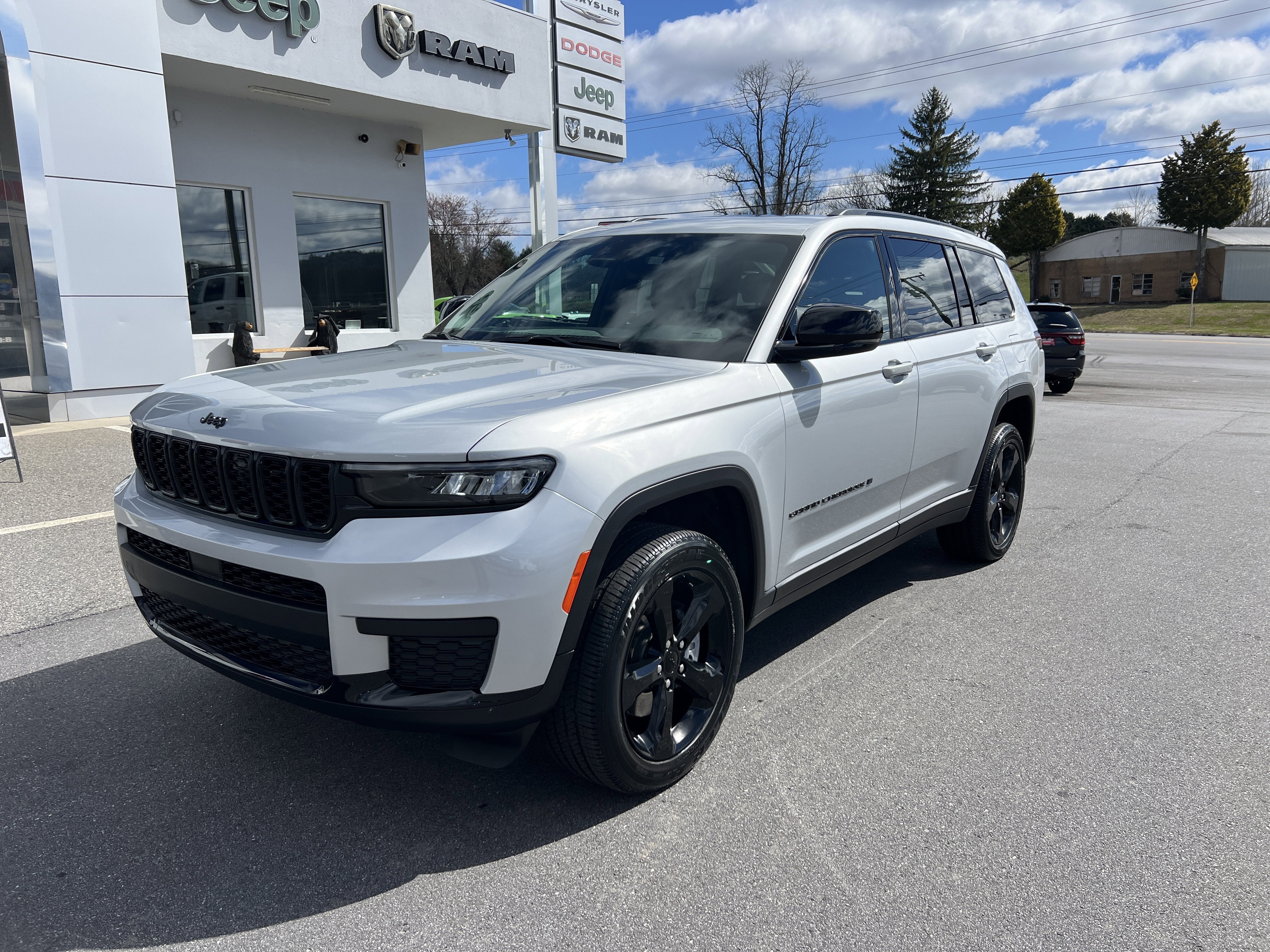 2025 Jeep Grand Cherokee L Altitude X