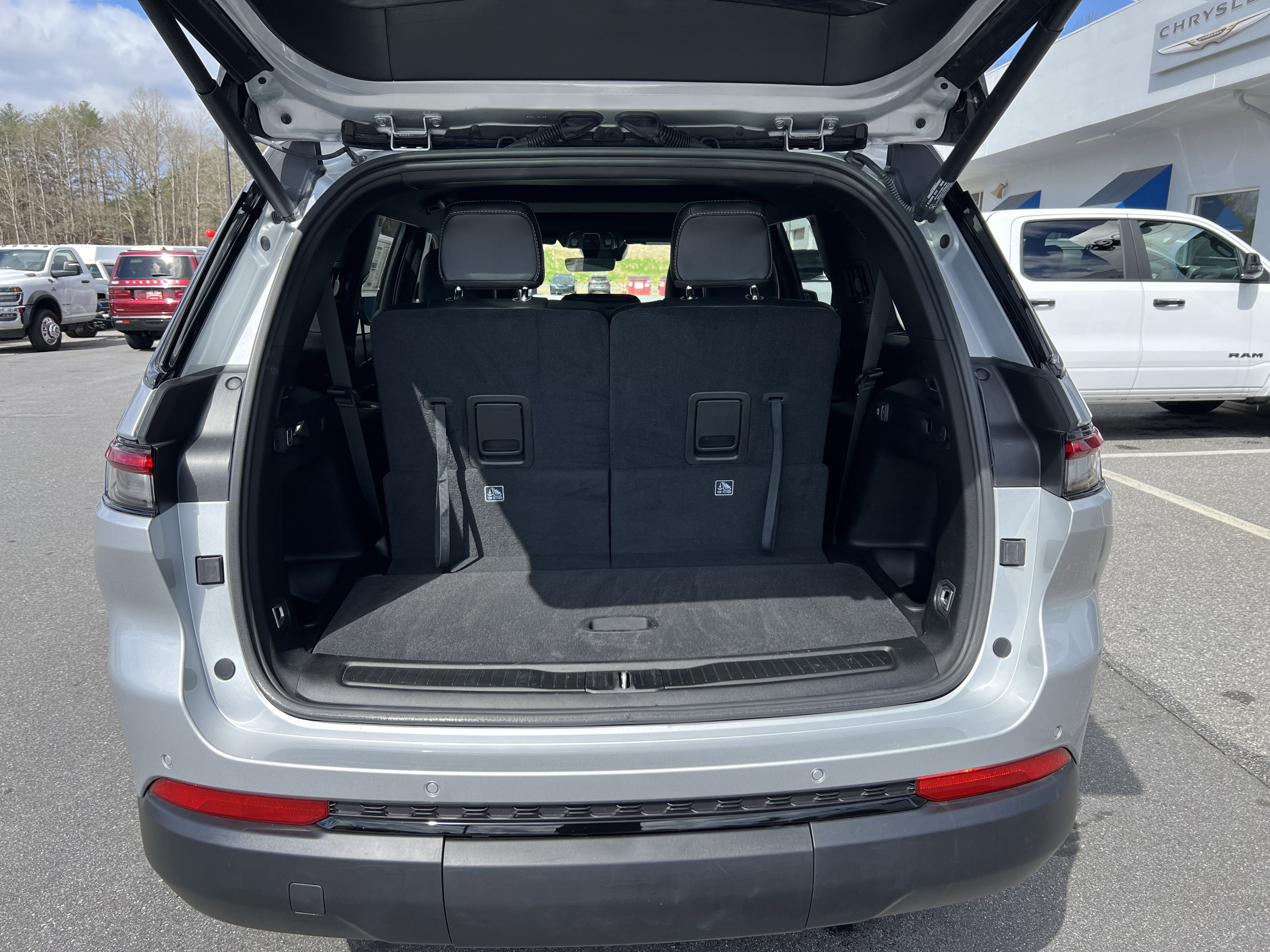 2025 Jeep Grand Cherokee L Altitude X