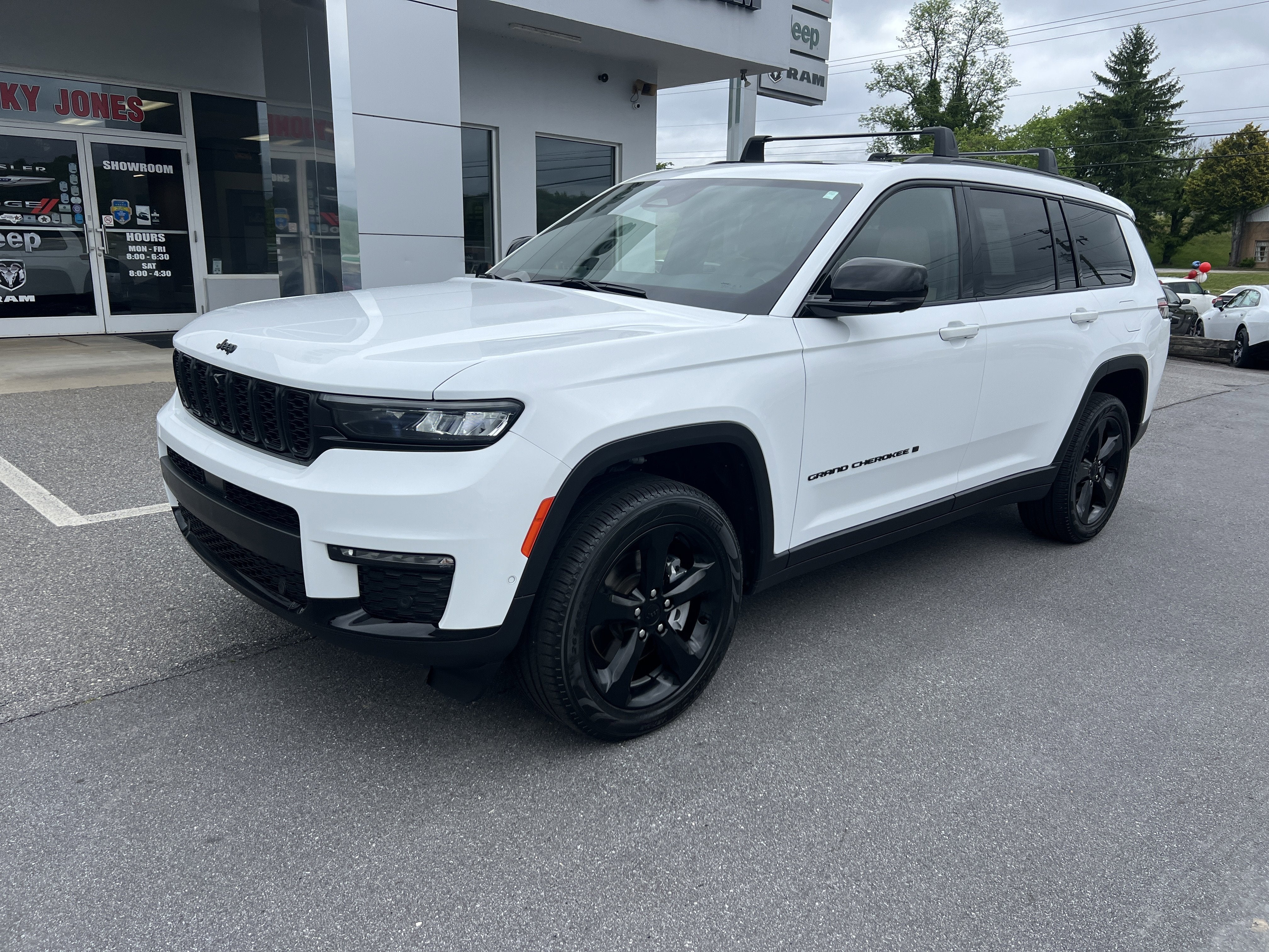 2023 Jeep Grand Cherokee L Limited