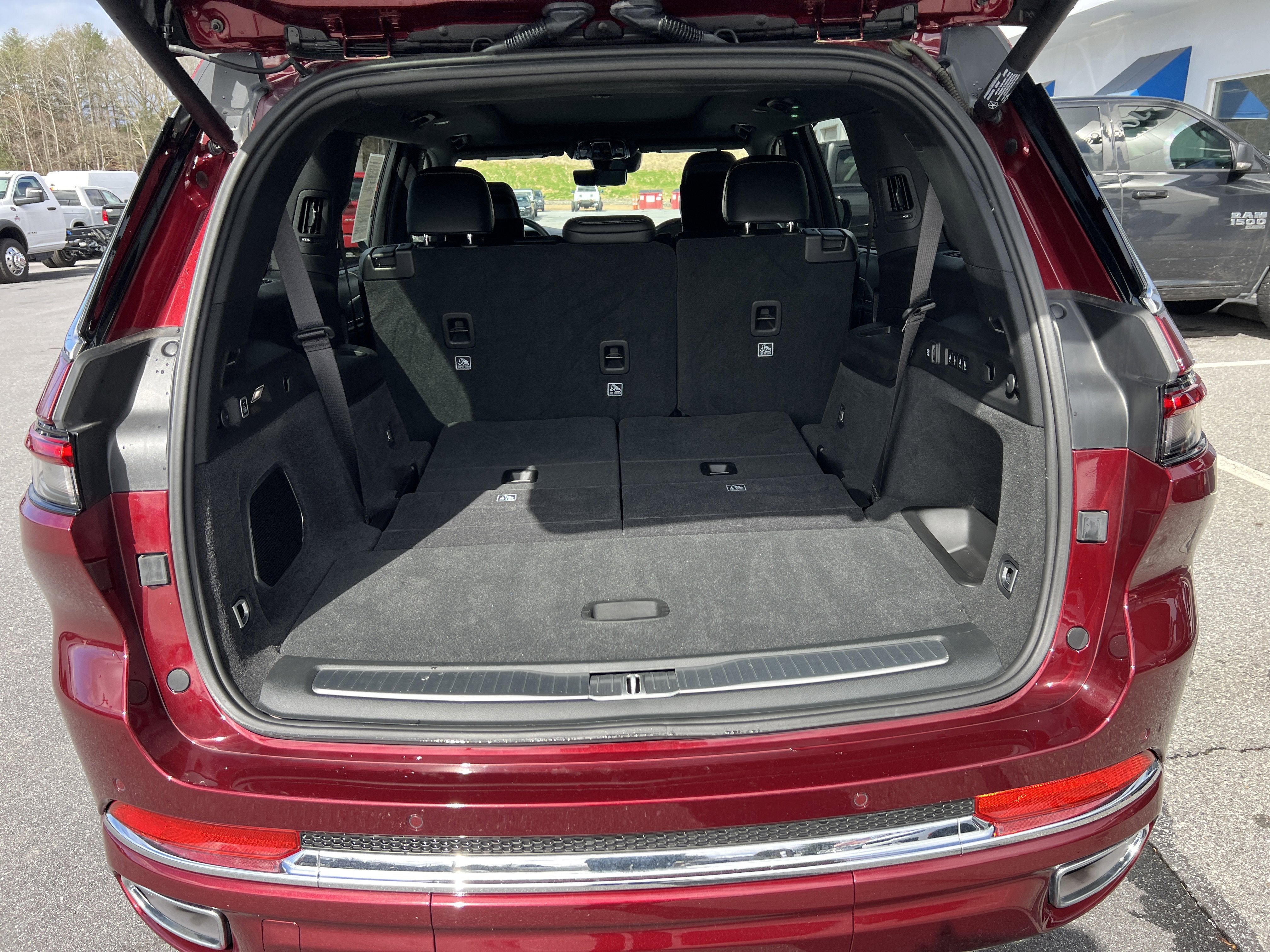 2024 Jeep Grand Cherokee L Overland