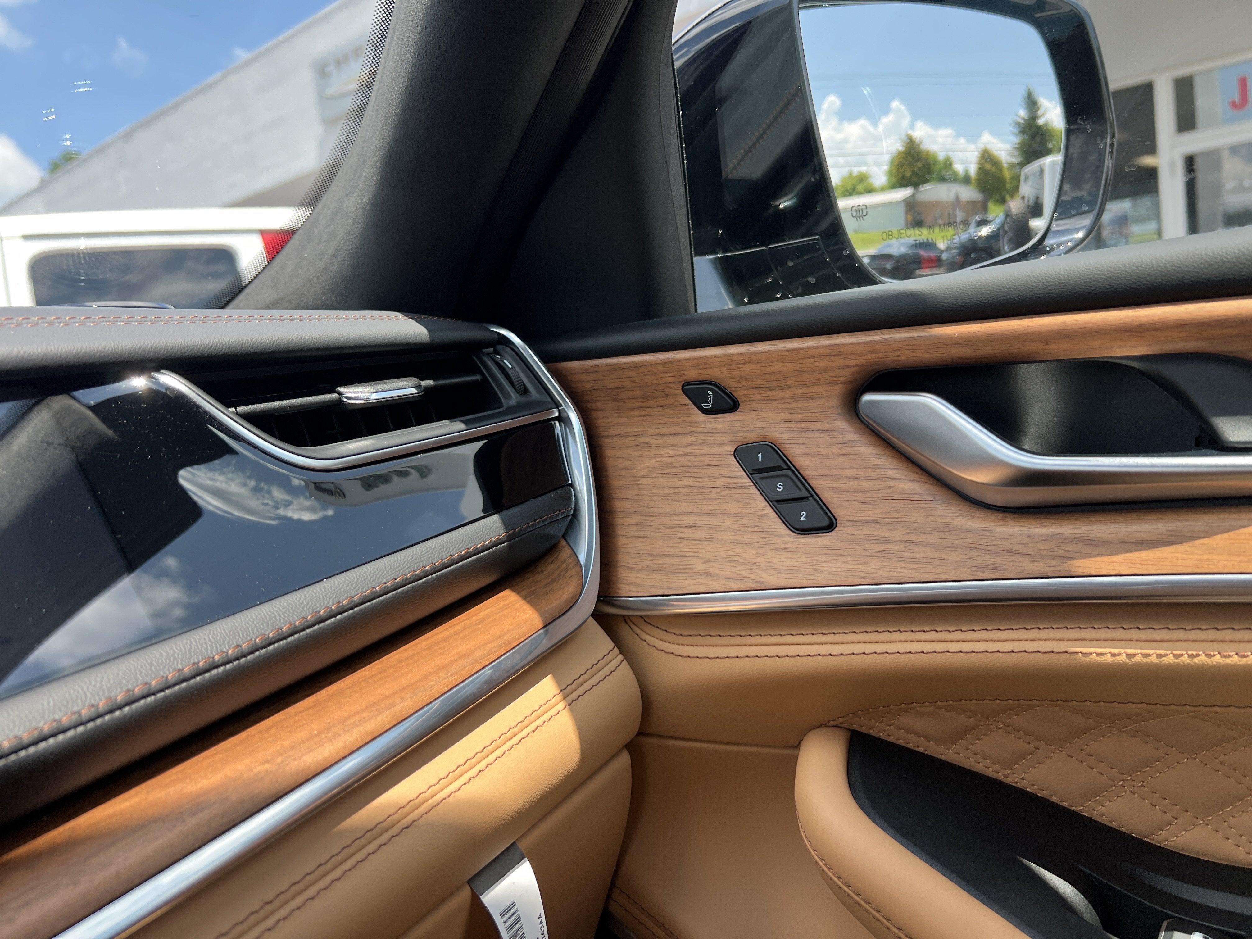 2025 Jeep Grand Cherokee L Summit Reserve