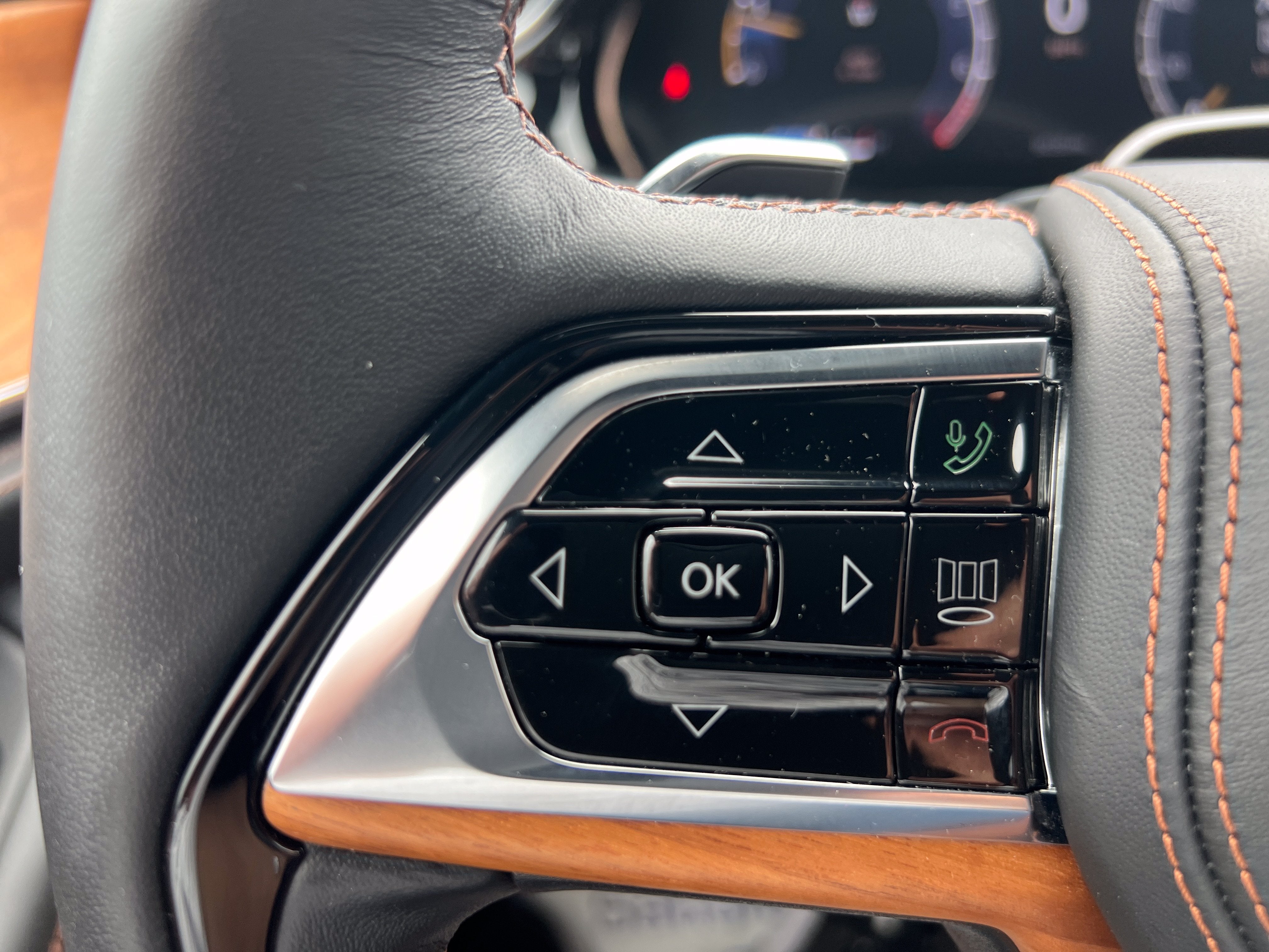 2025 Jeep Grand Cherokee L Summit Reserve