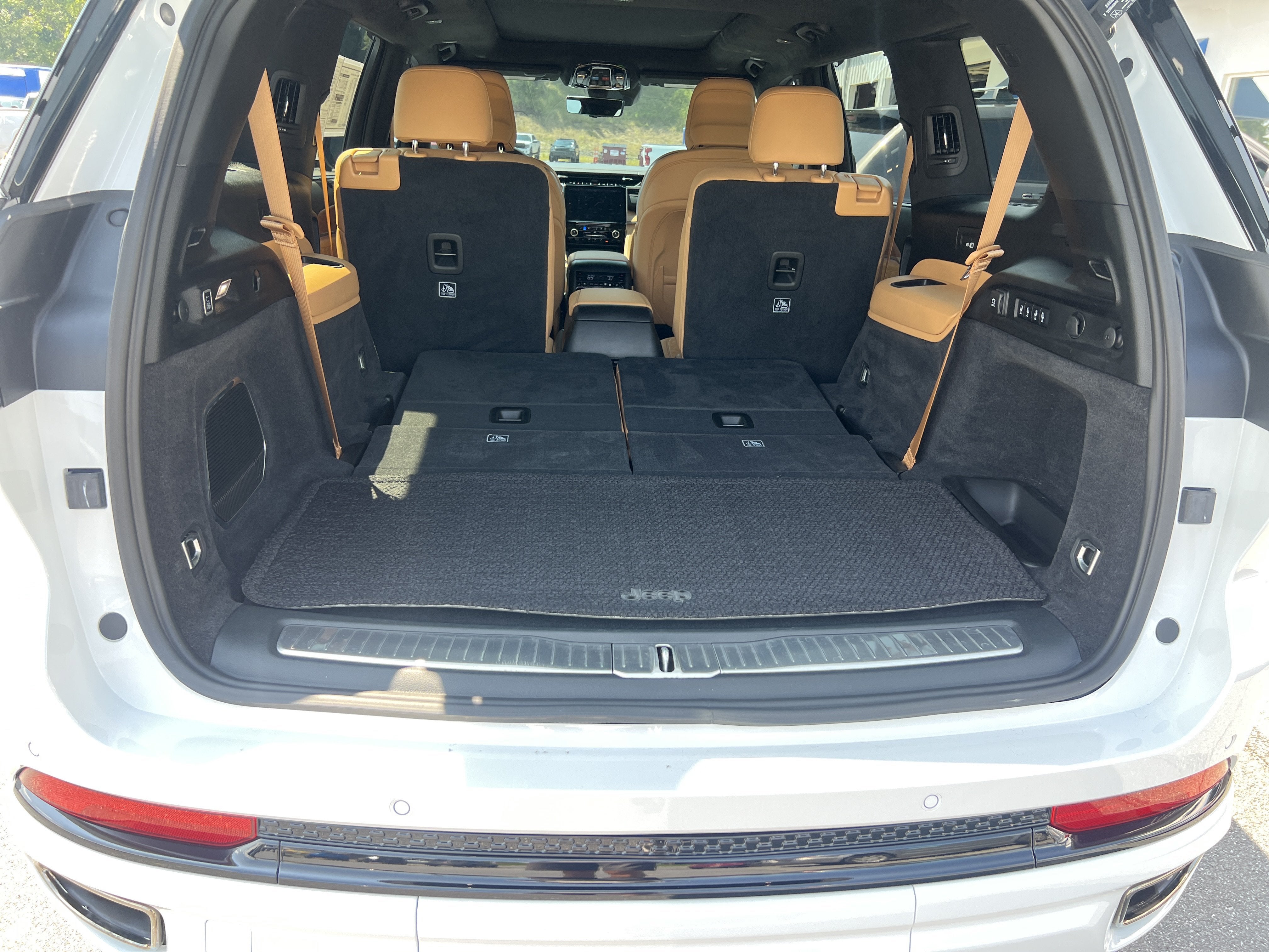 2024 Jeep Grand Cherokee L Summit Reserve