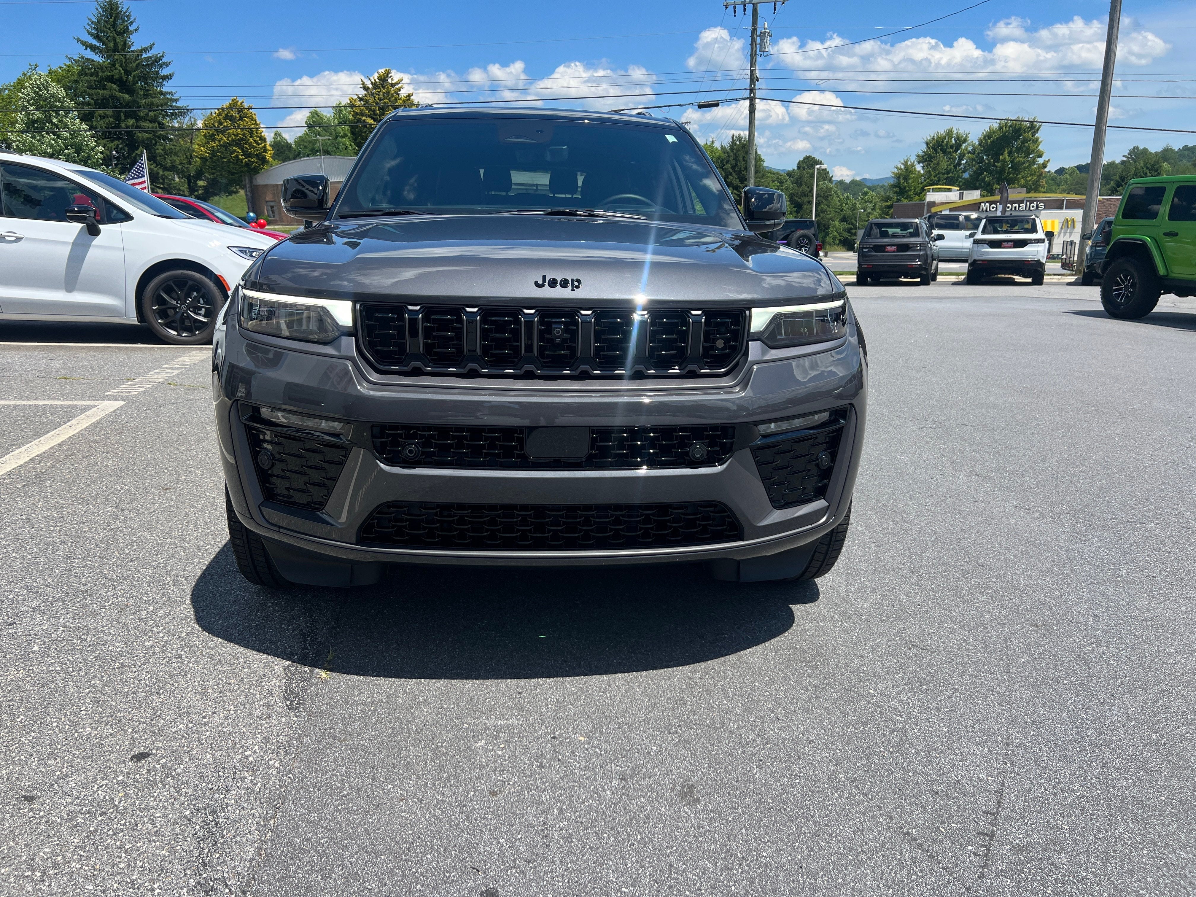 2026 Jeep Grand Cherokee L Summit