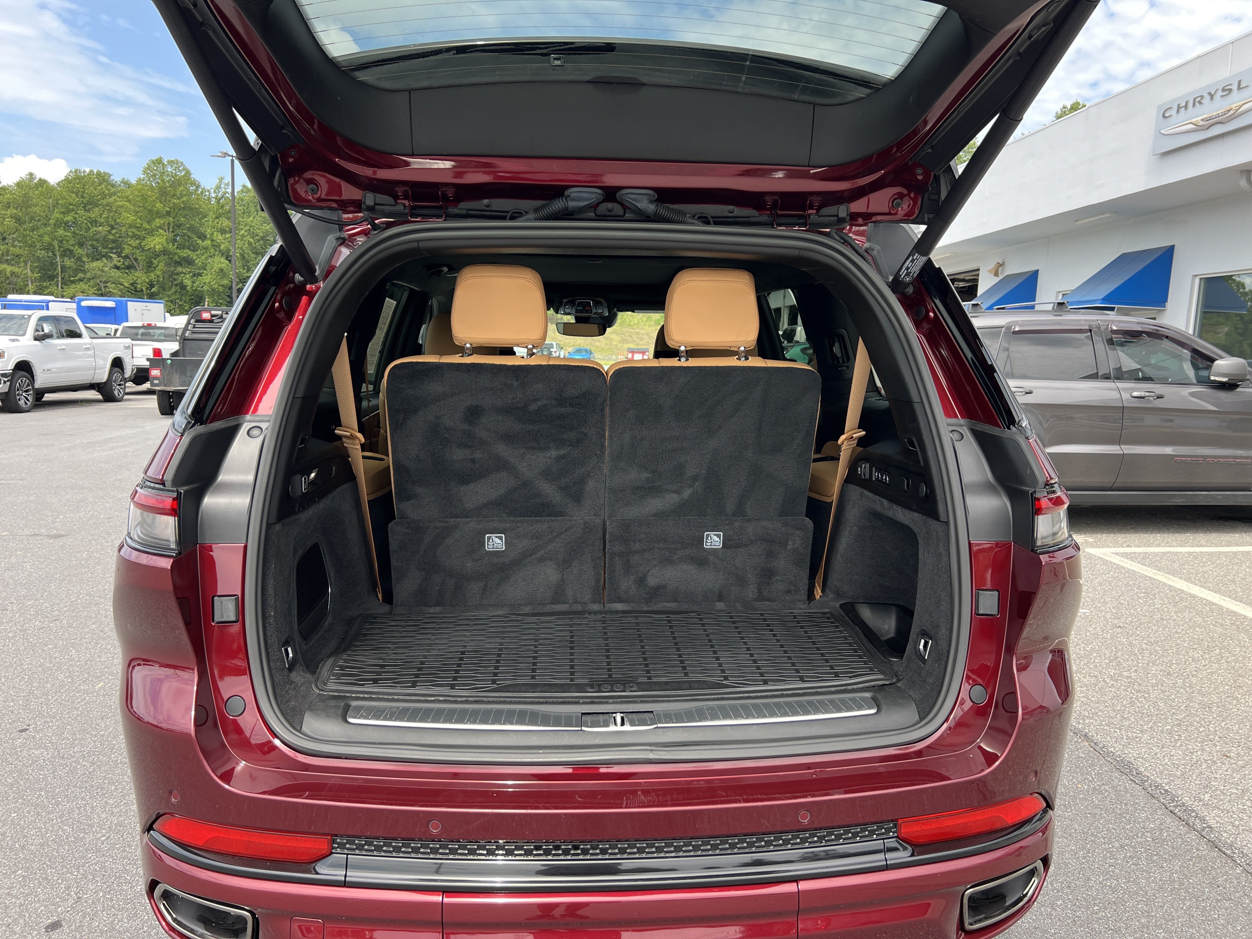 2024 Jeep Grand Cherokee L Summit Reserve
