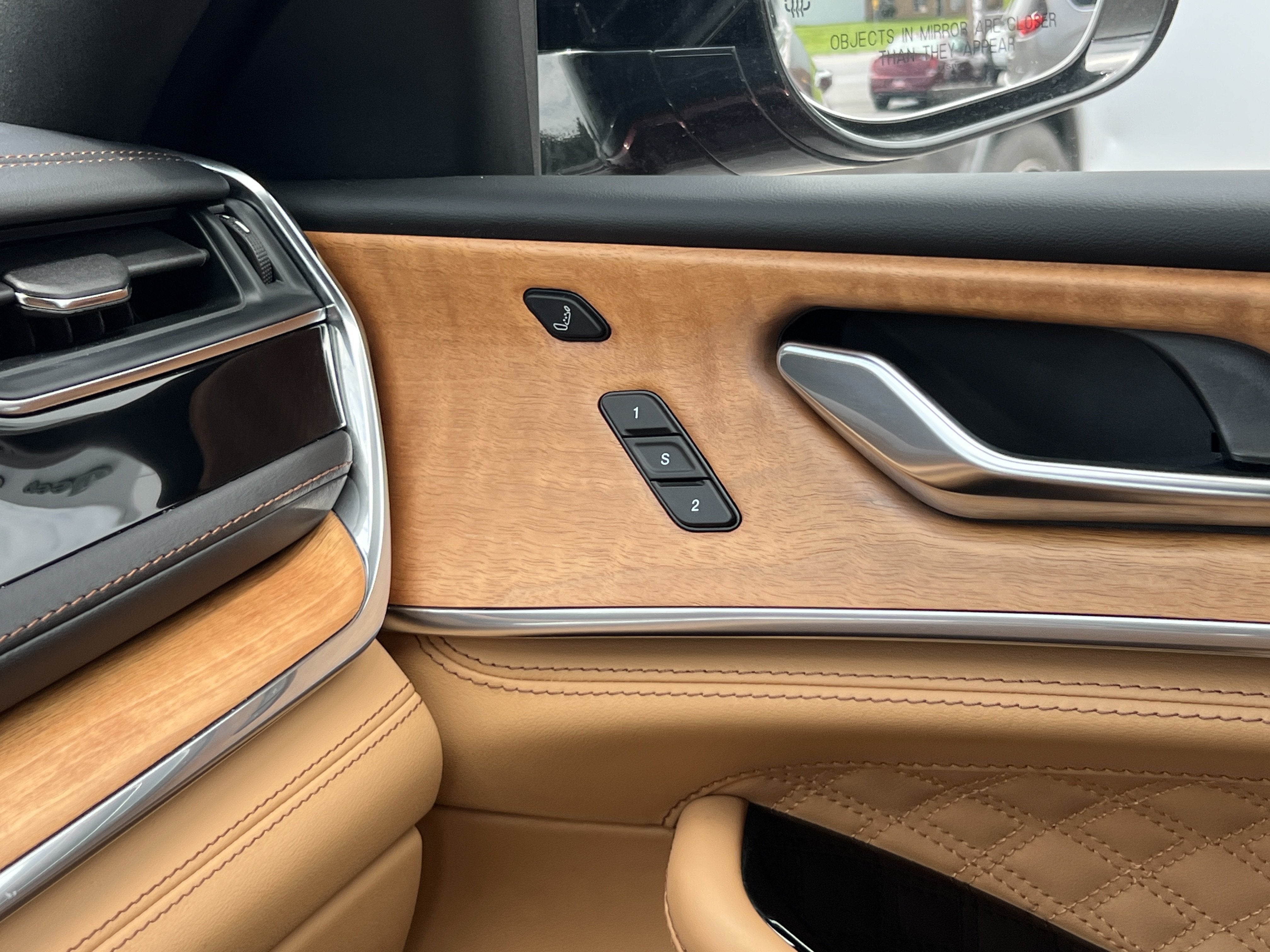 2024 Jeep Grand Cherokee L Summit Reserve