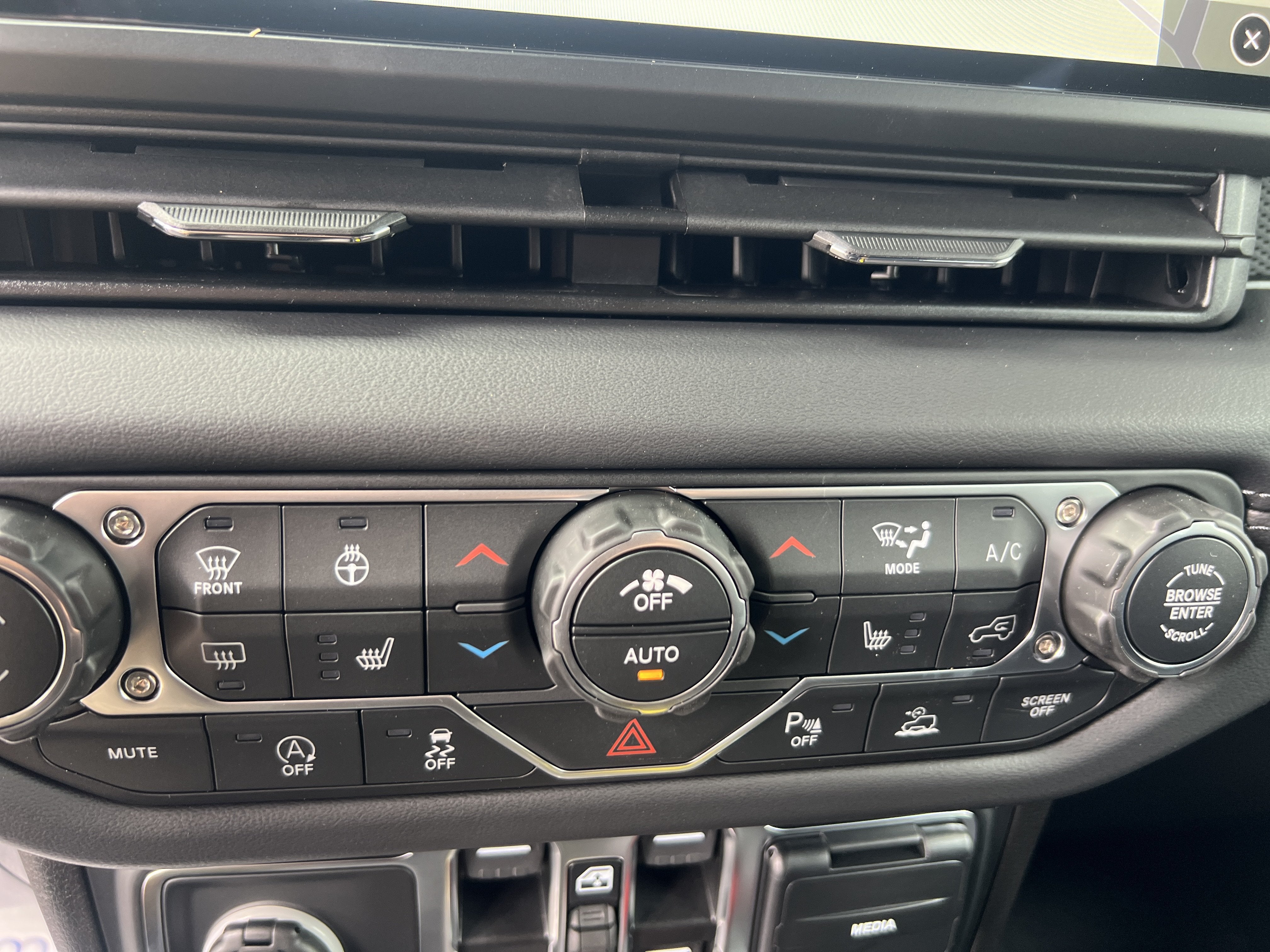 2027 Jeep Wrangler Rubicon