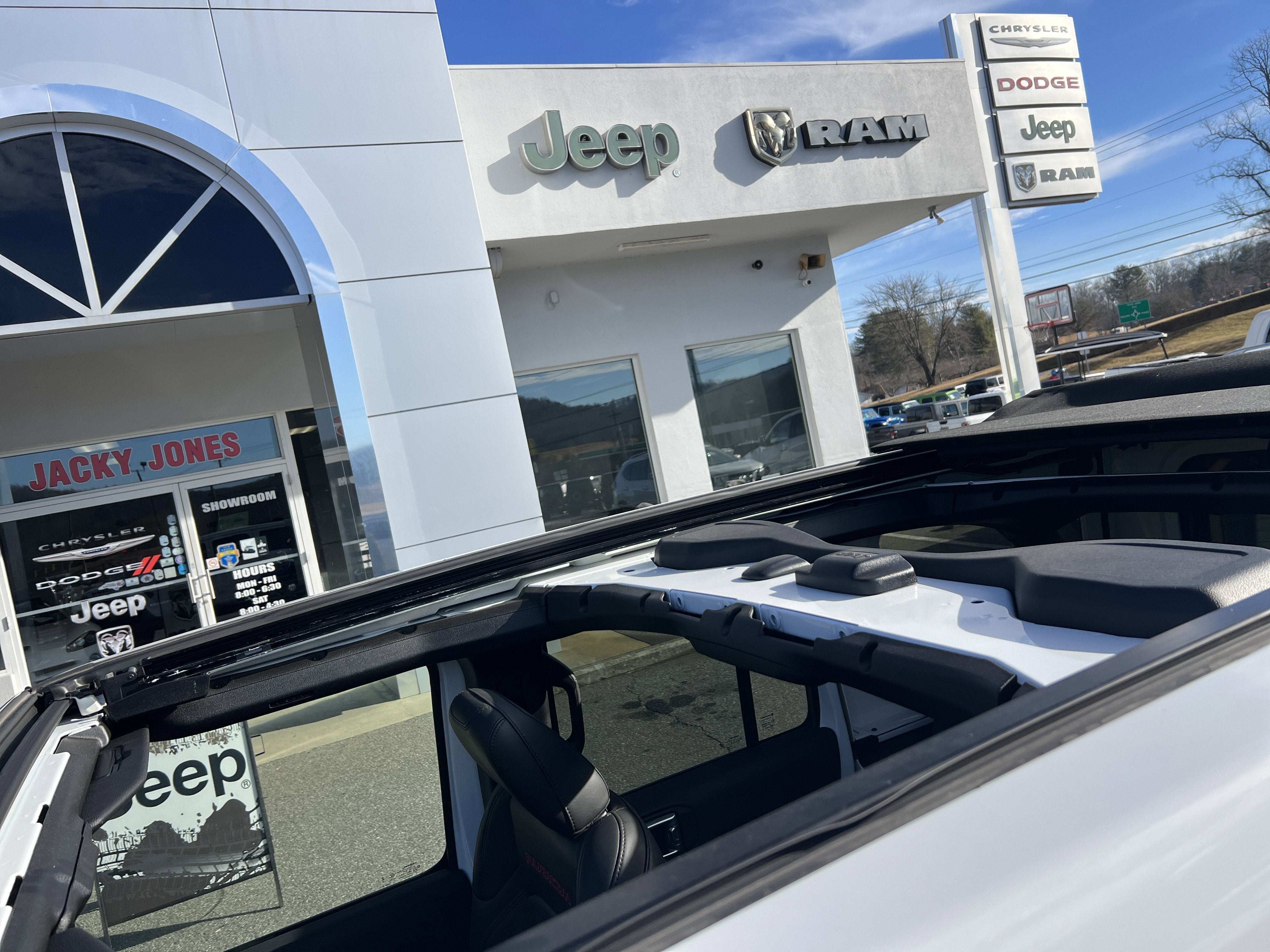 2024 Jeep Wrangler Rubicon X