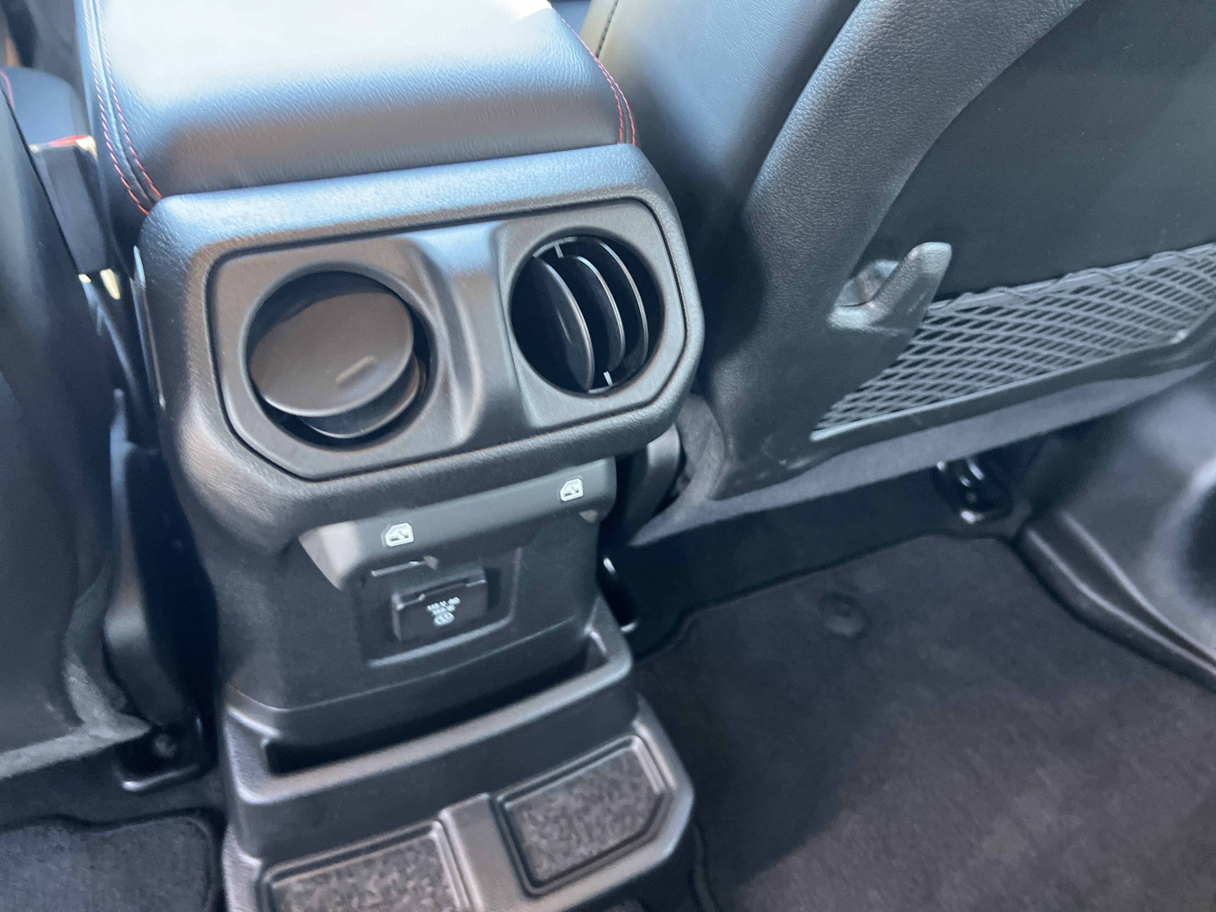 2025 Jeep Wrangler Rubicon X