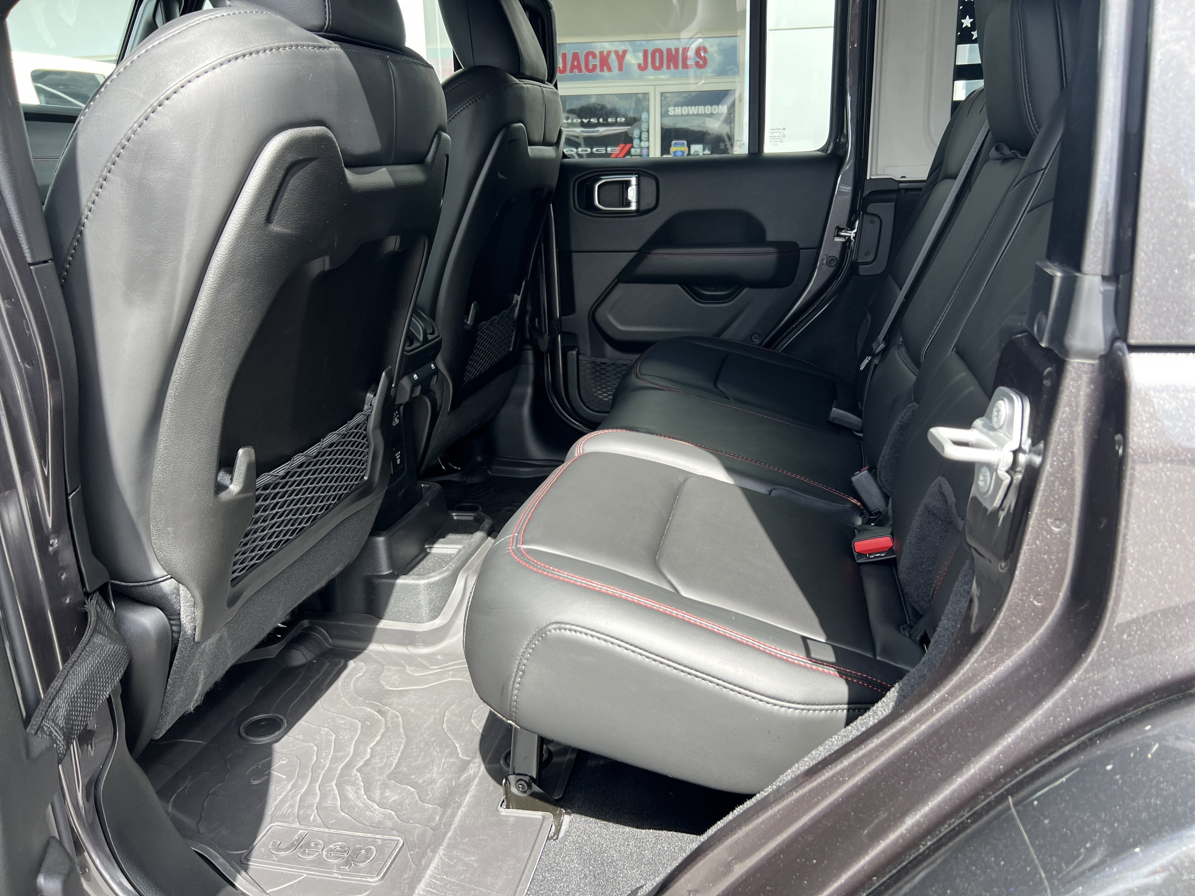 2025 Jeep Wrangler Rubicon X